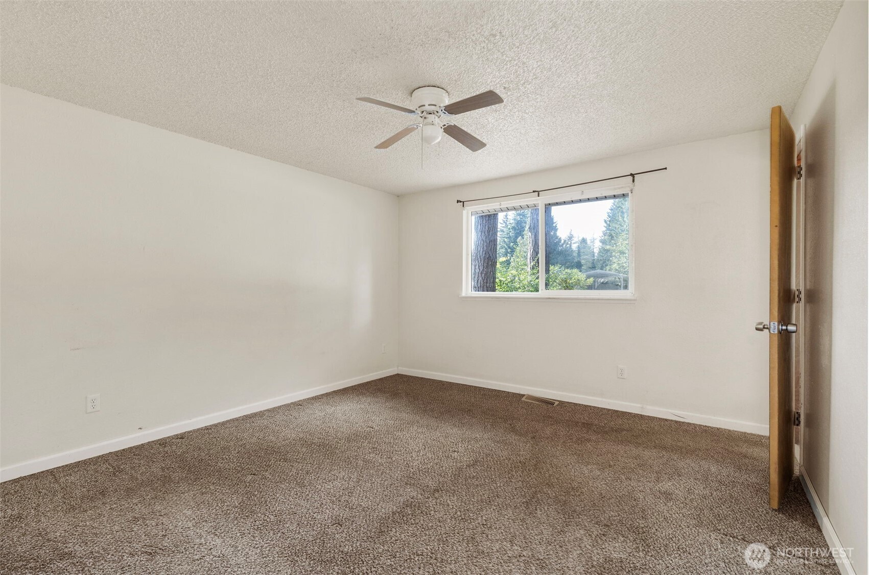 760 Nw Firglade Drive Property Photo 11