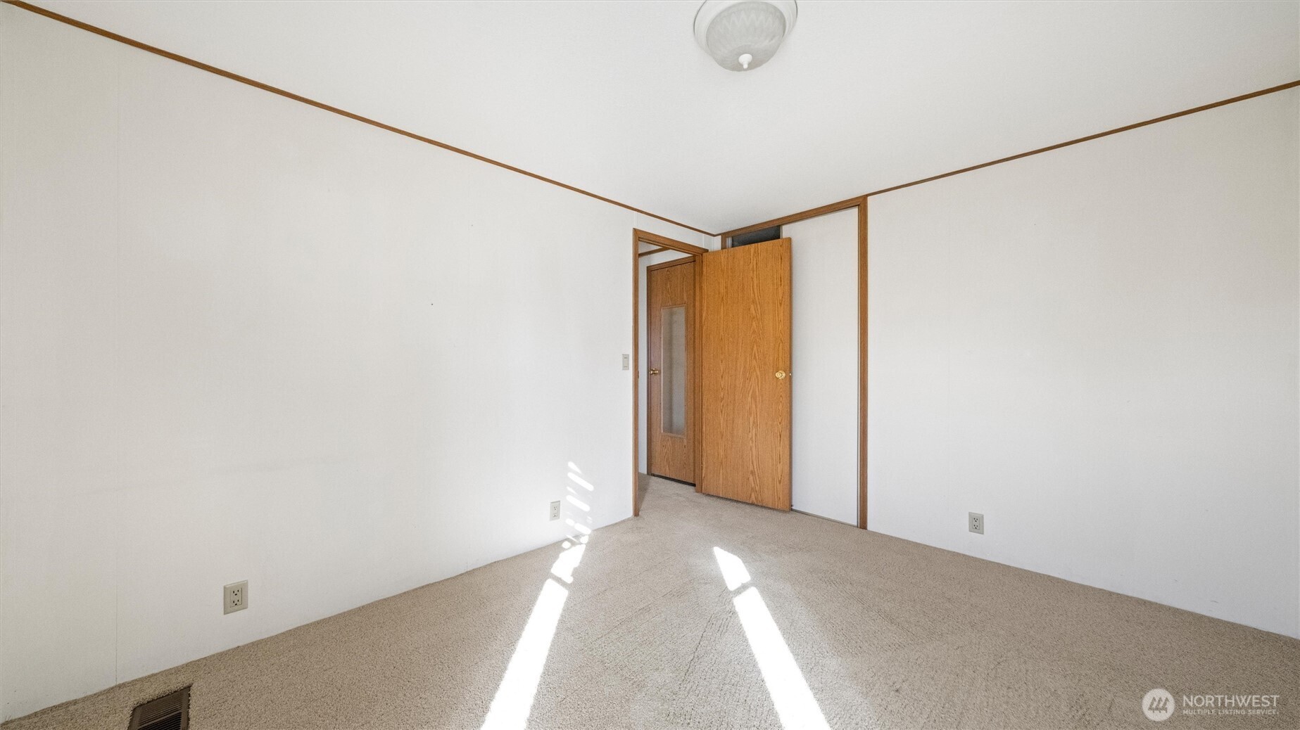 1324 Rancho Villa Drive Property Photo 10