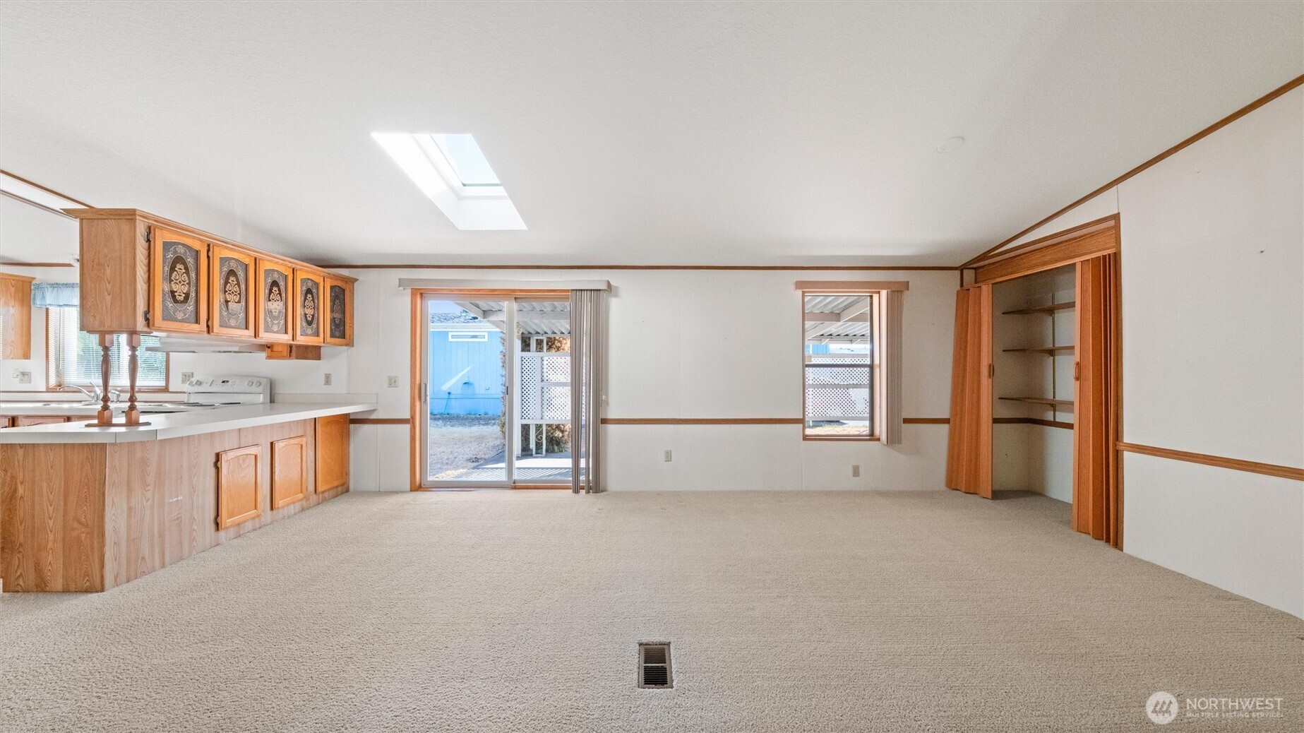 1324 Rancho Villa Drive Property Photo 11