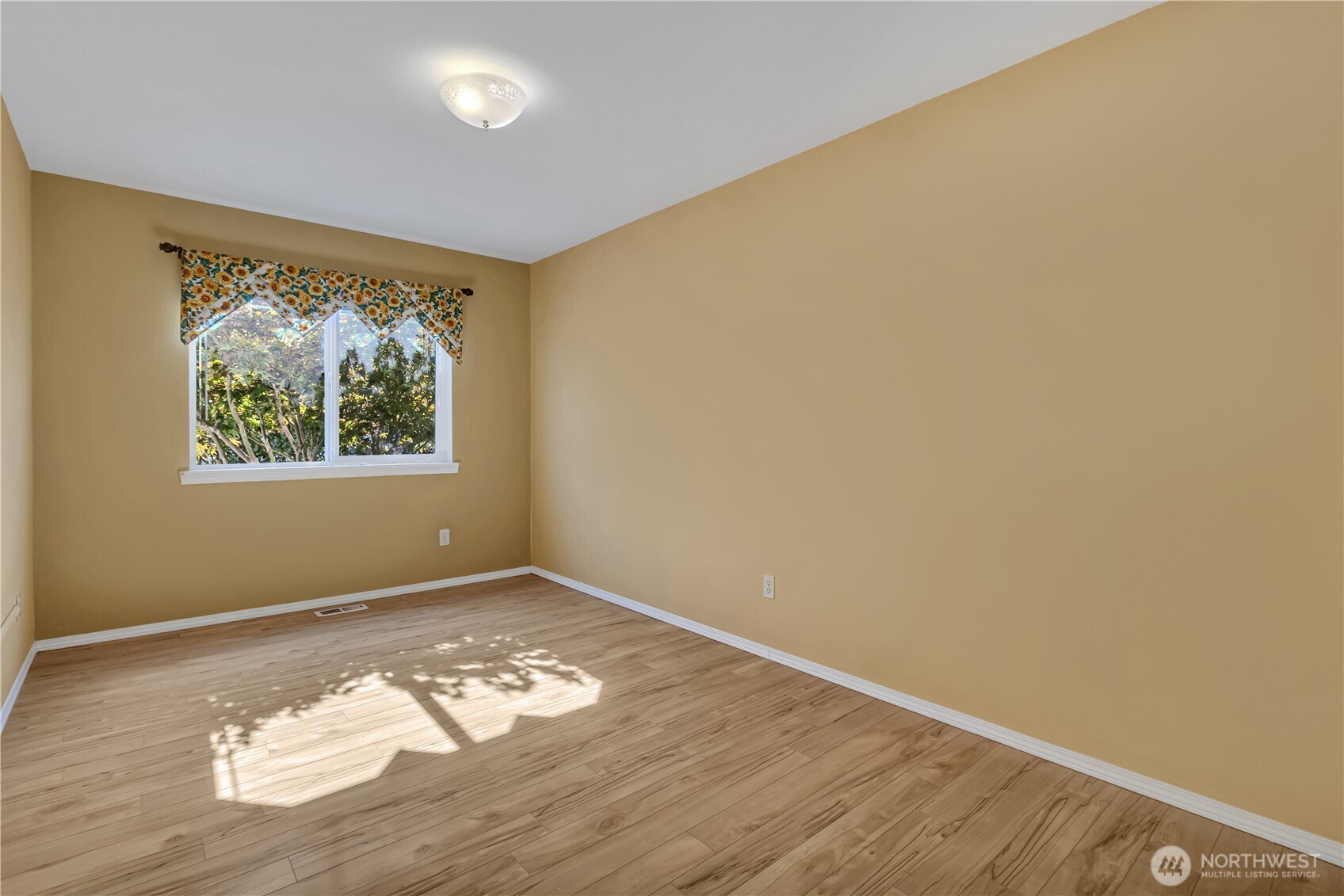 756 Oakhurst Drive Property Photo 25