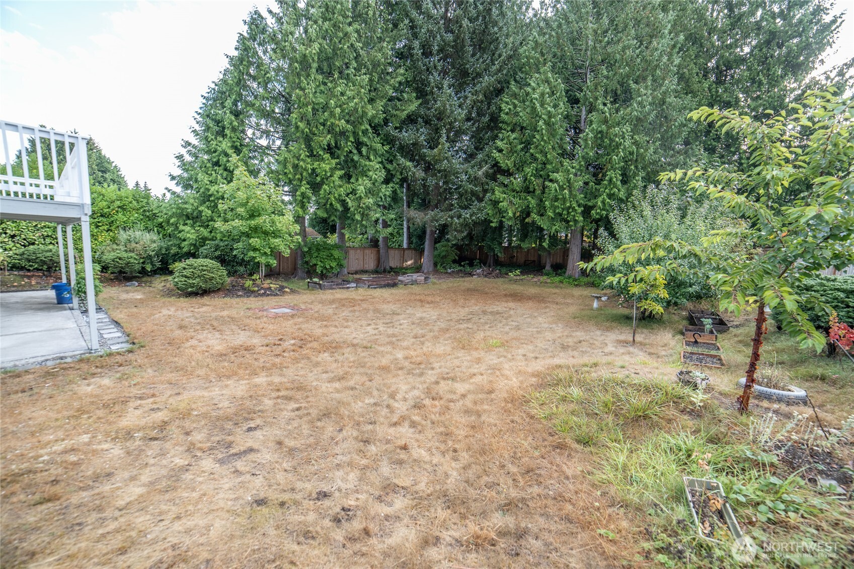 17220 129th Avenue Property Photo 4