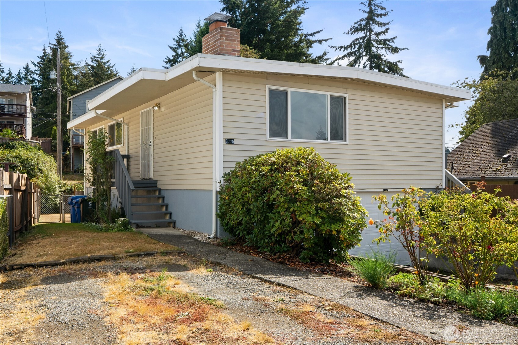 6225 S Huson Street Property Photo 1