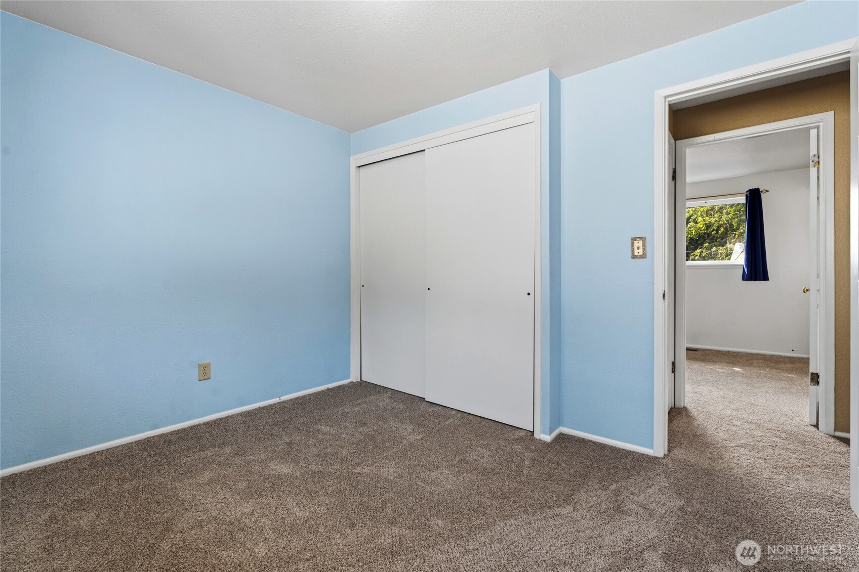 6225 S Huson Street Property Photo 19
