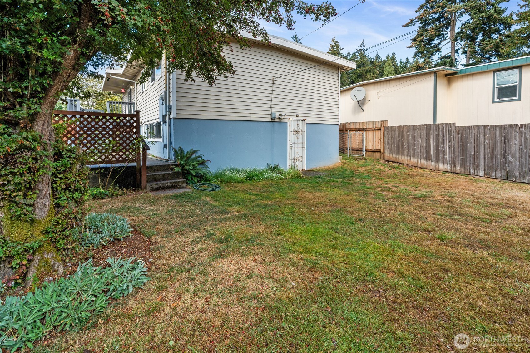 6225 S Huson Street Property Photo 36