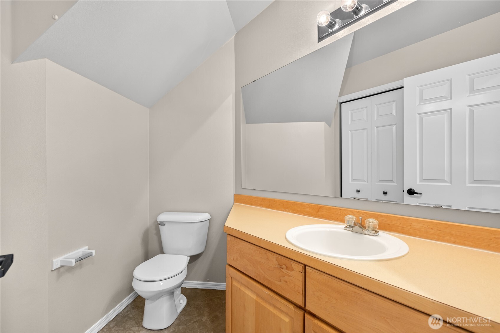 16963 Lookout Mountain Road Property Photo 18