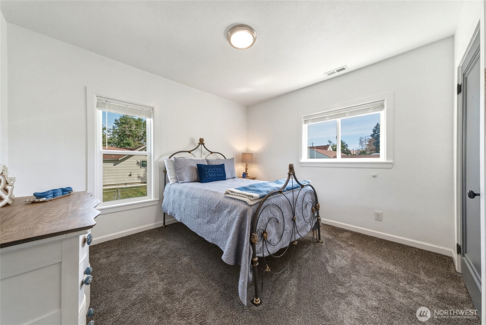 412 Pearson Street Property Photo 26