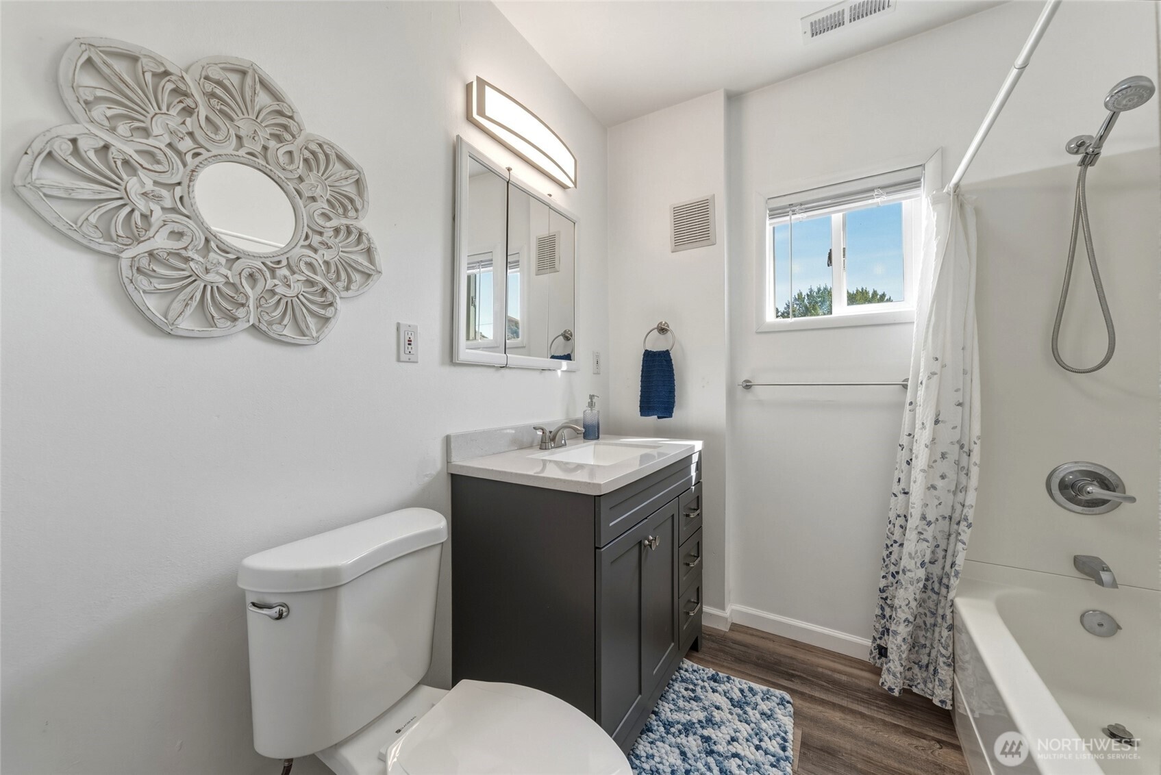 412 Pearson Street Property Photo 29