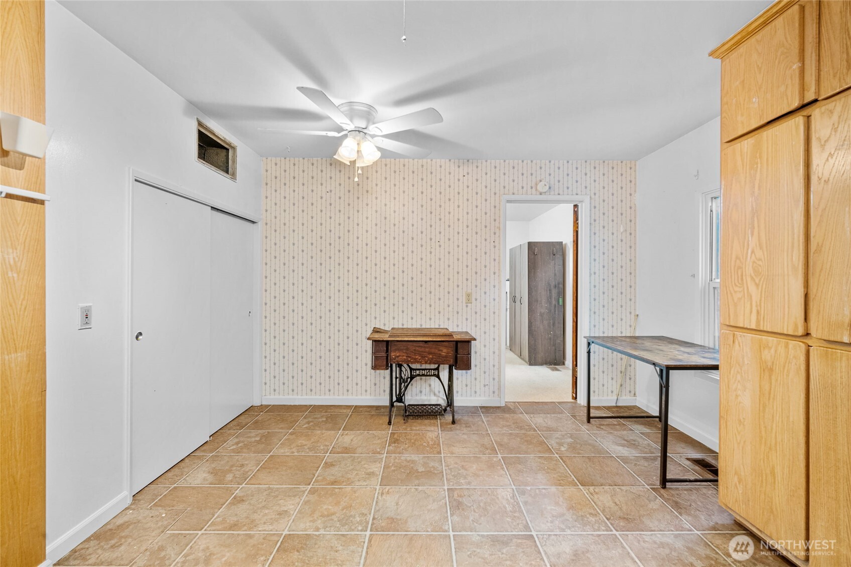 3403 Consolidation Drive Property Photo 9