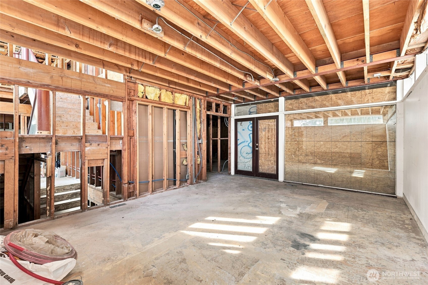 100 S 2nd Street Property Photo 13