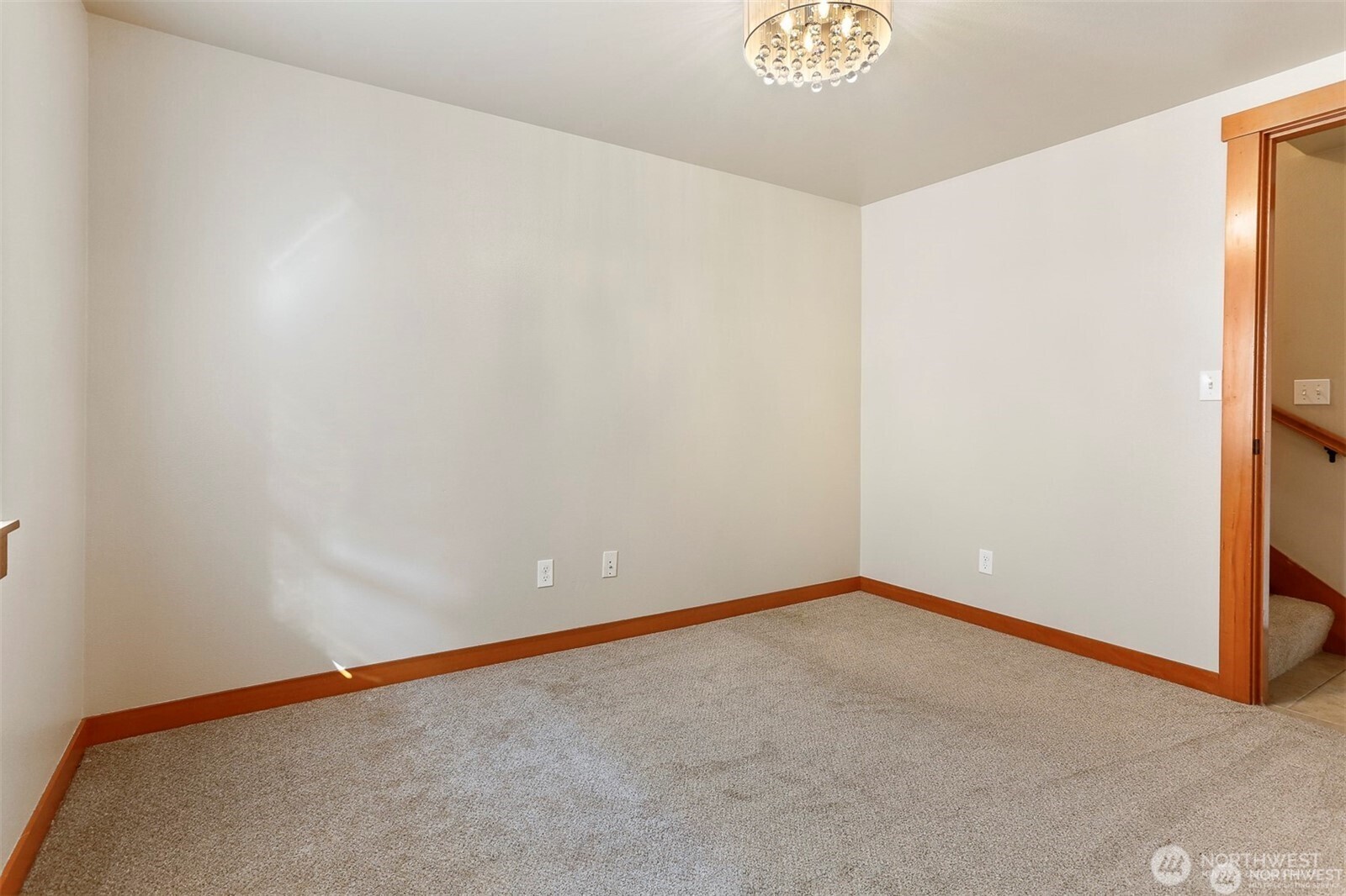 900 Sw Elmgrove Street Property Photo 4