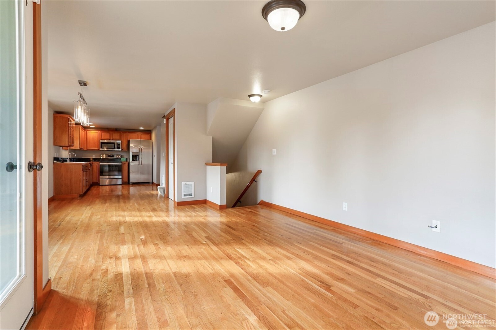 900 Sw Elmgrove Street Property Photo 6