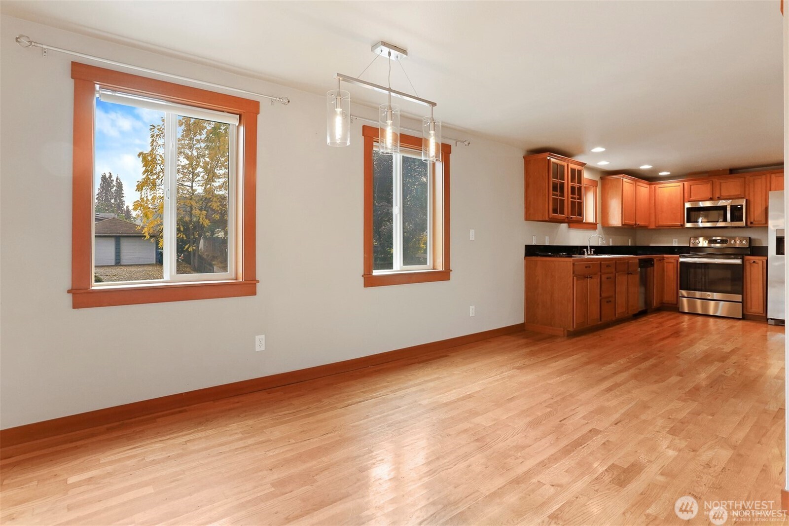 900 Sw Elmgrove Street Property Photo 10