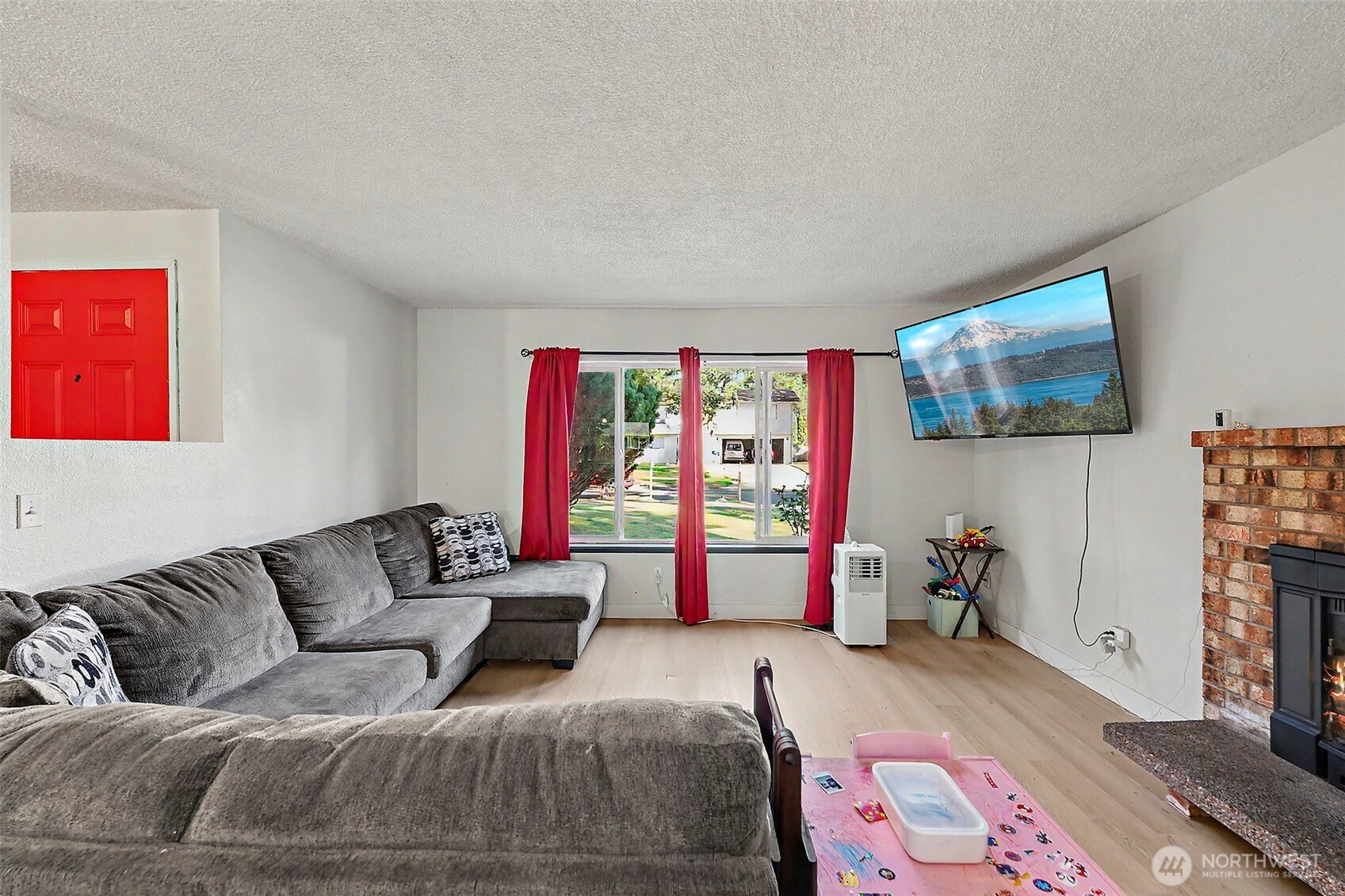 18620 9th Ave Court Property Photo 7