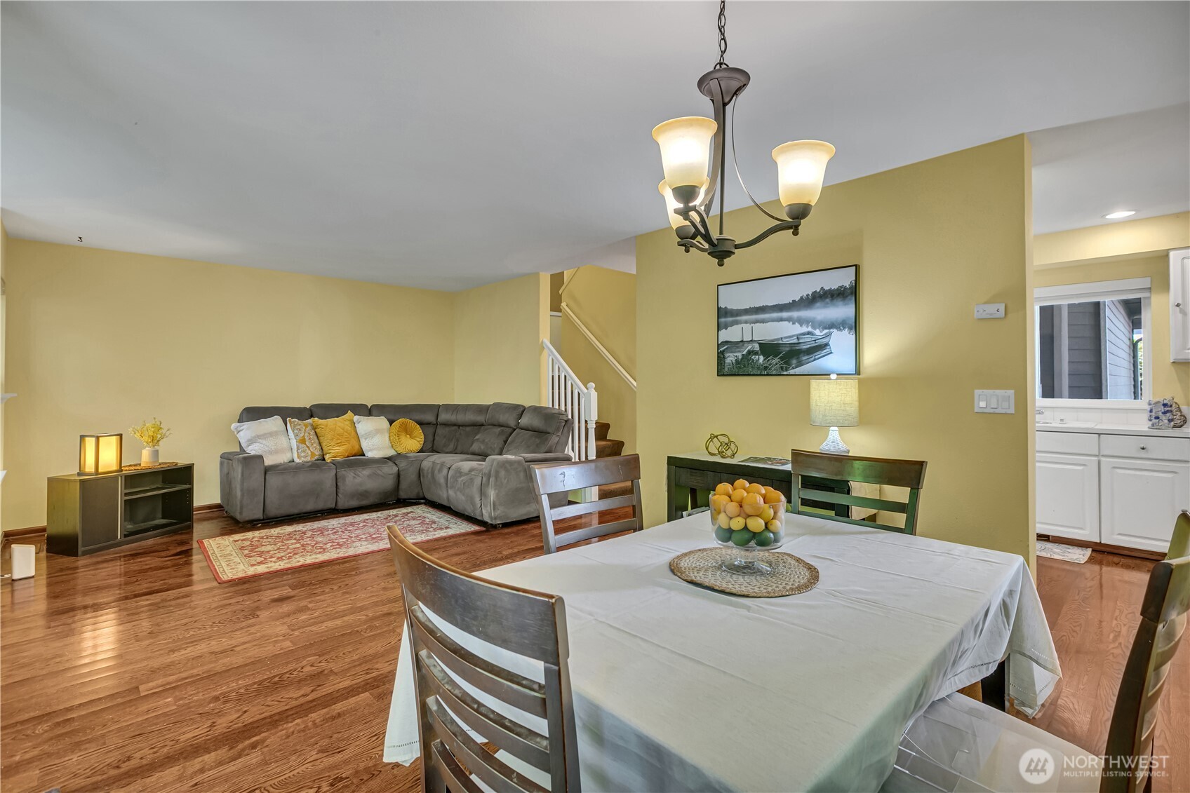 2027 187th Place Property Photo 8