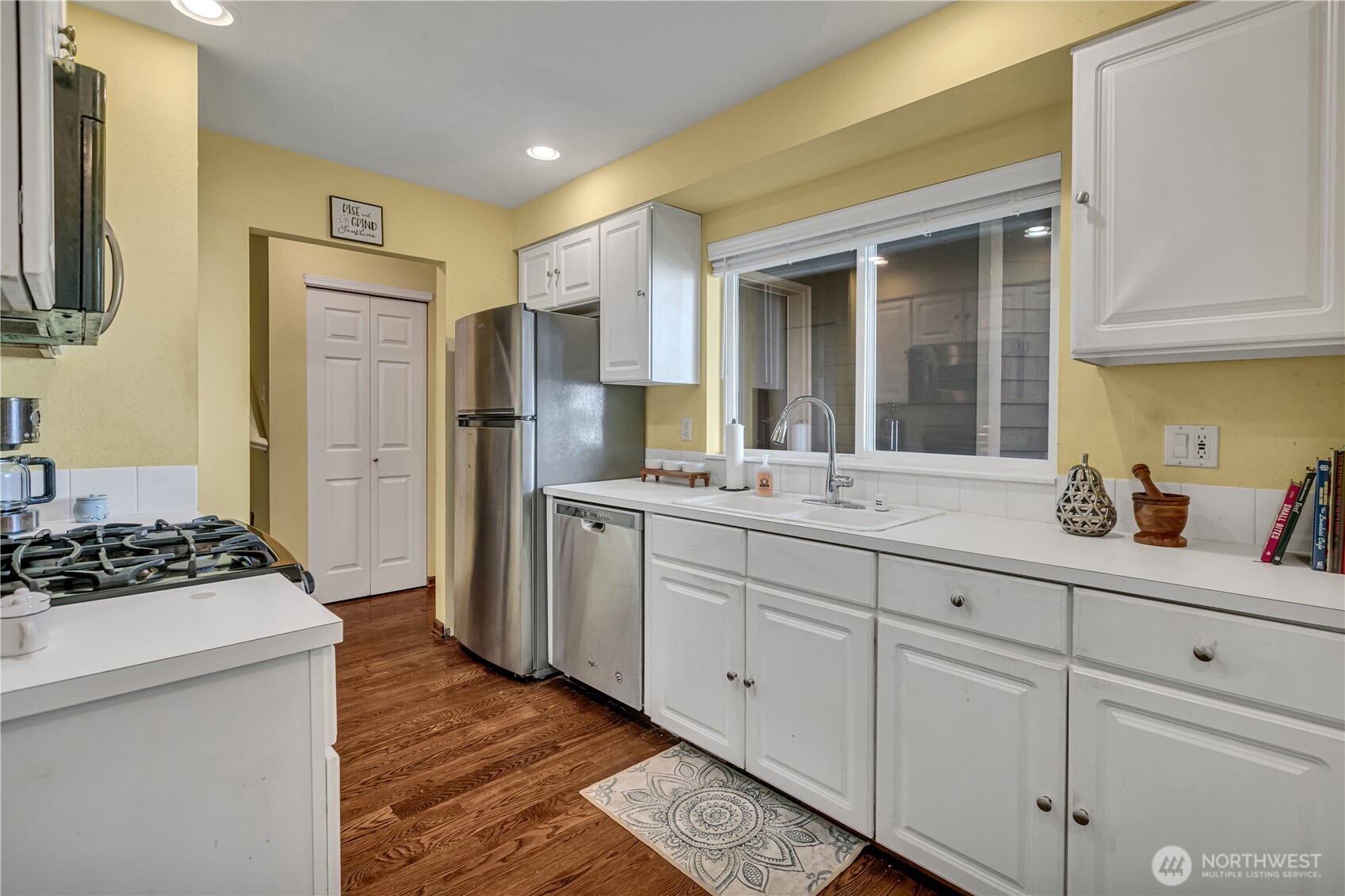 2027 187th Place Property Photo 10