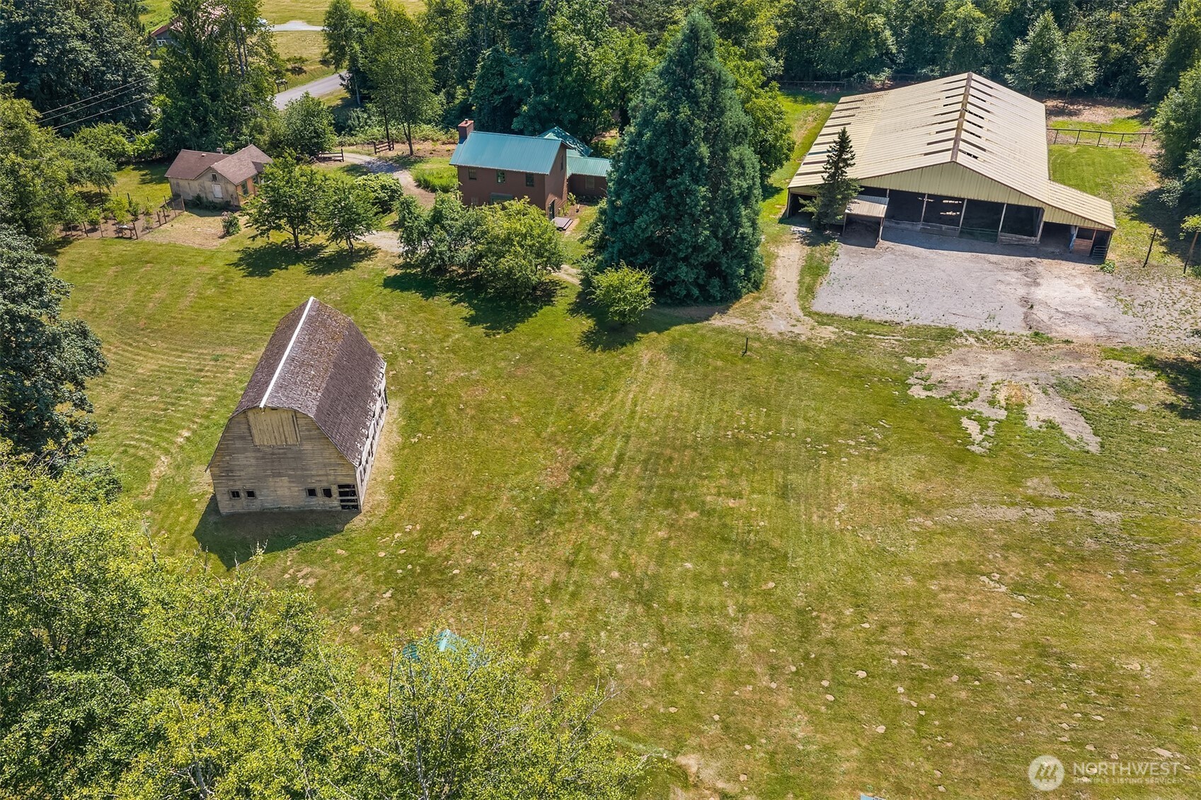 13728 Reiner Road Property Photo 4