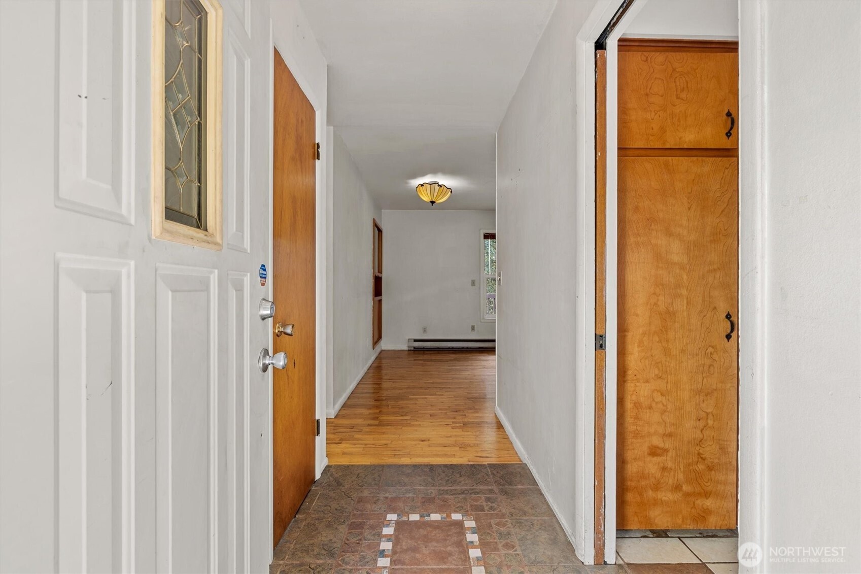 4511 Lakeway Drive Property Photo 4