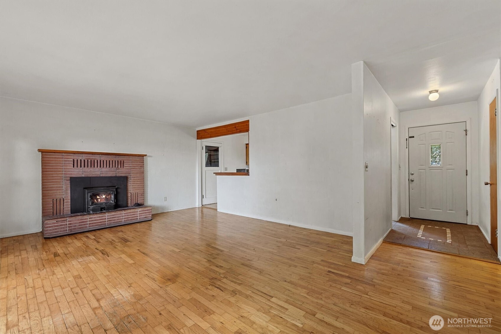 4511 Lakeway Drive Property Photo 14