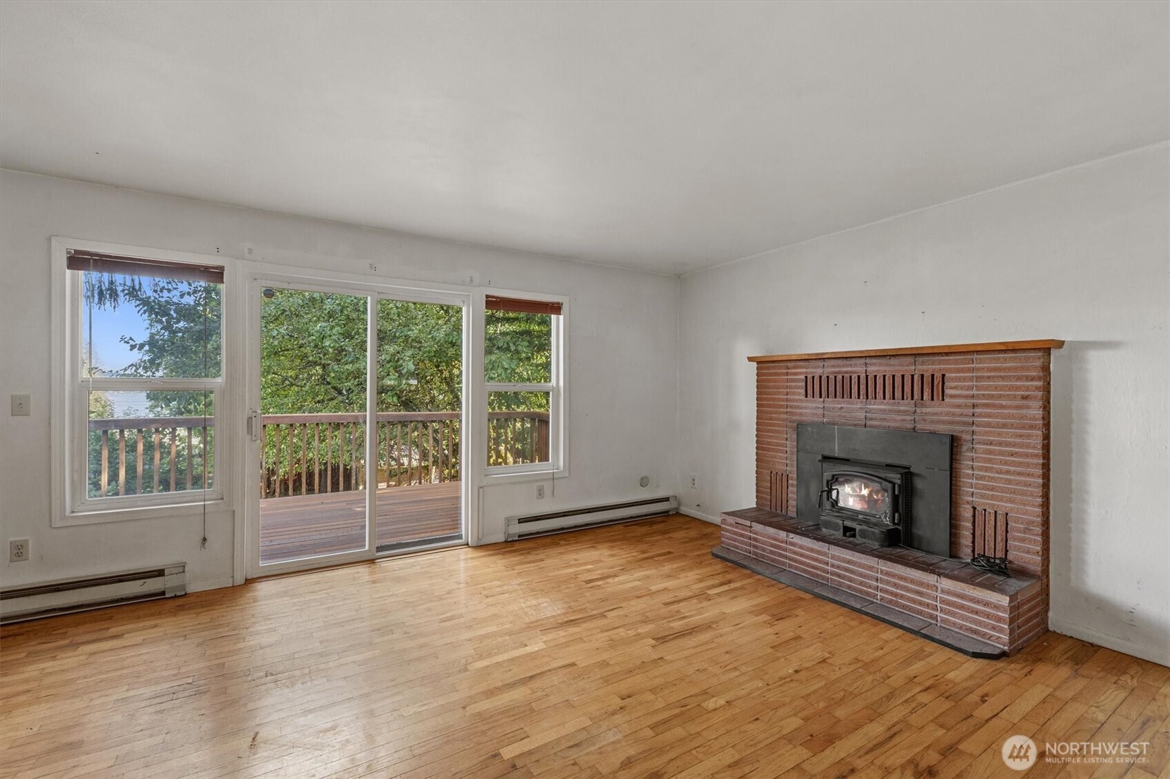 4511 Lakeway Drive Property Photo 15
