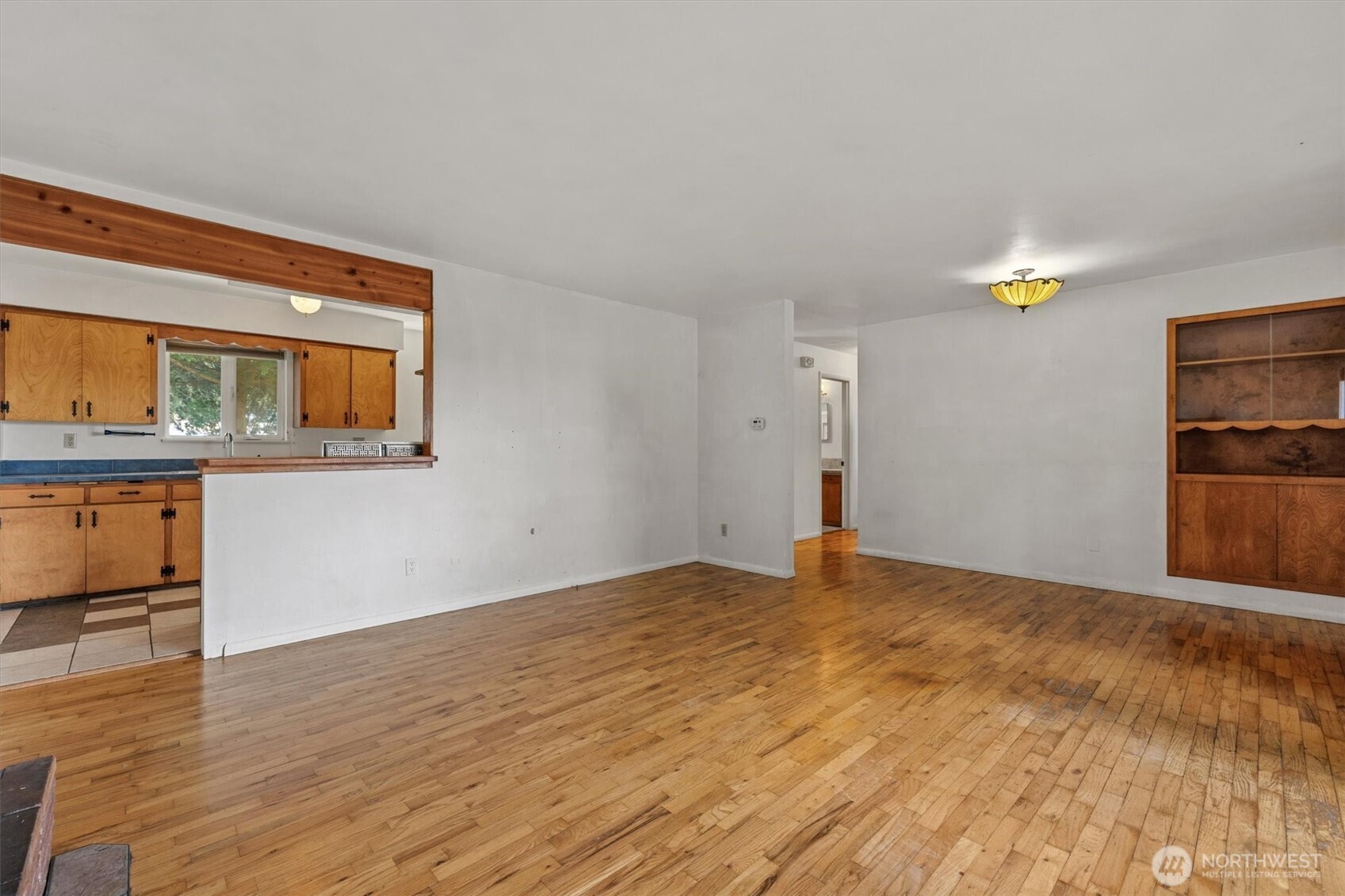 4511 Lakeway Drive Property Photo 17