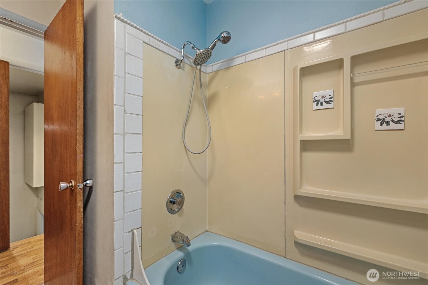 4511 Lakeway Drive Property Photo 21