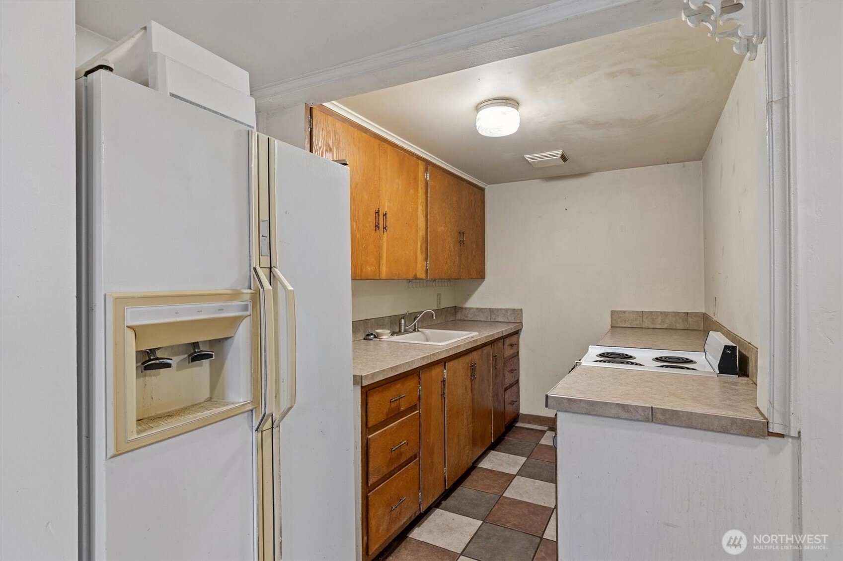 4511 Lakeway Drive Property Photo 24