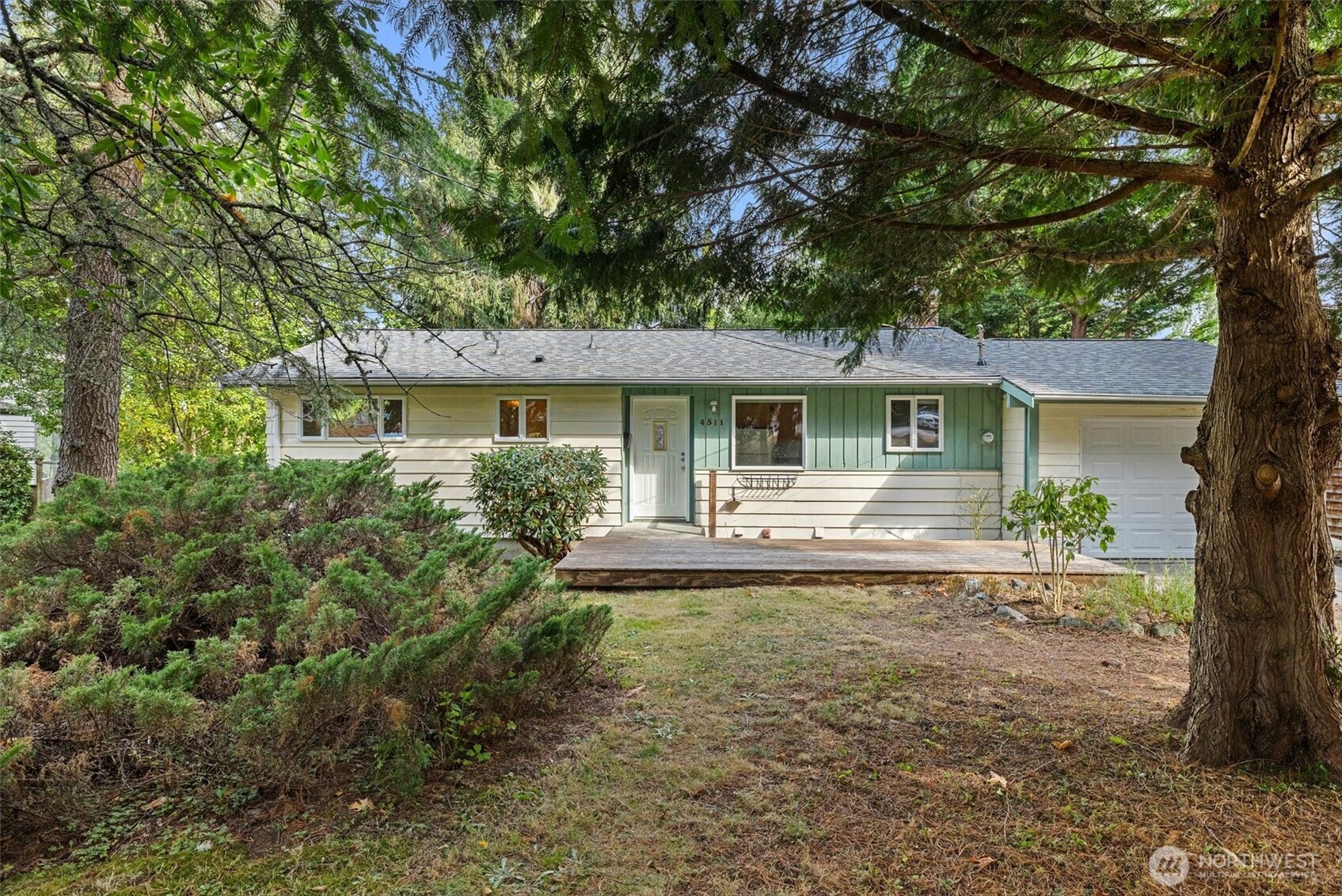 4511 Lakeway Drive Property Photo 33