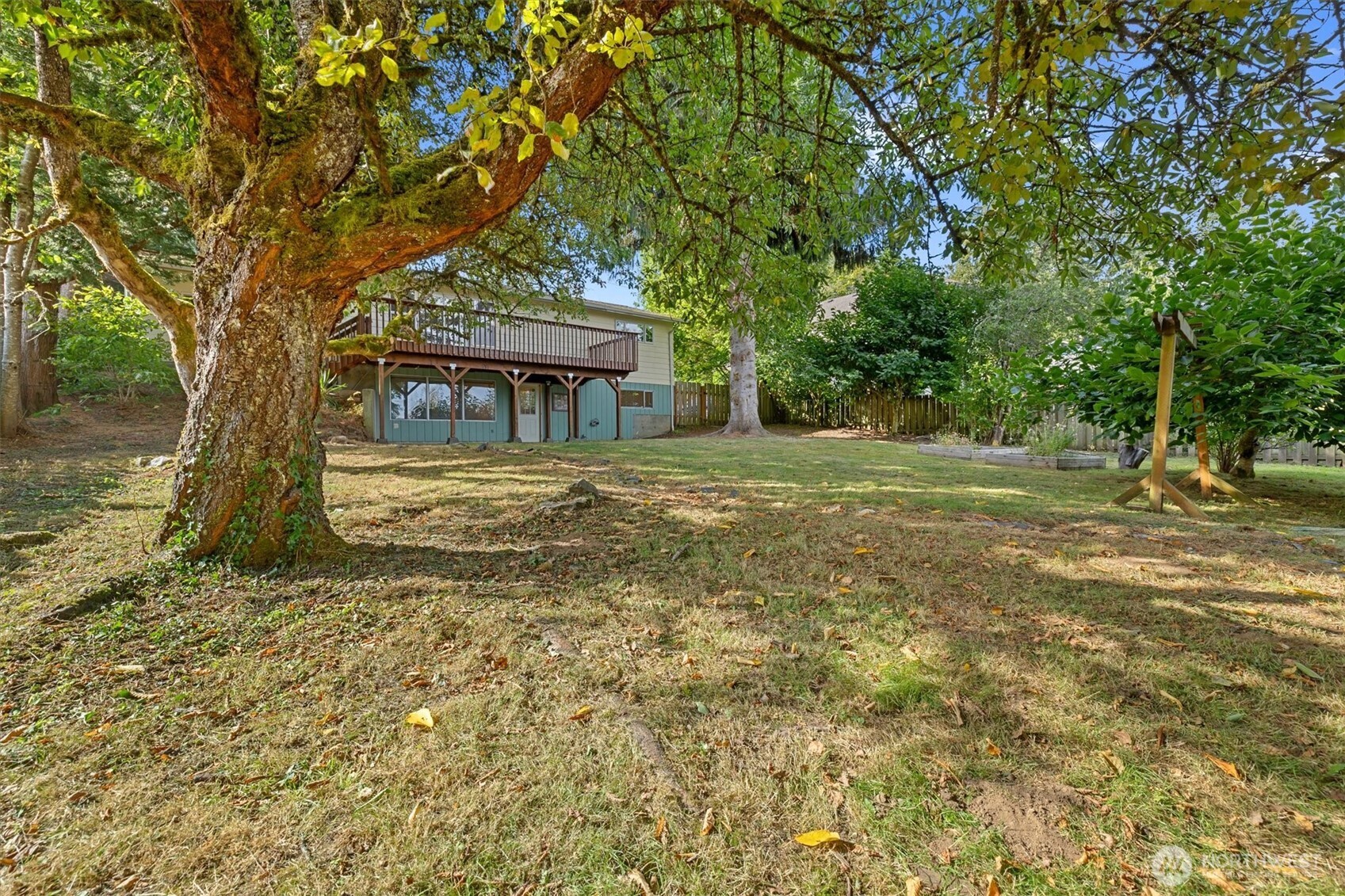 4511 Lakeway Drive Property Photo 39