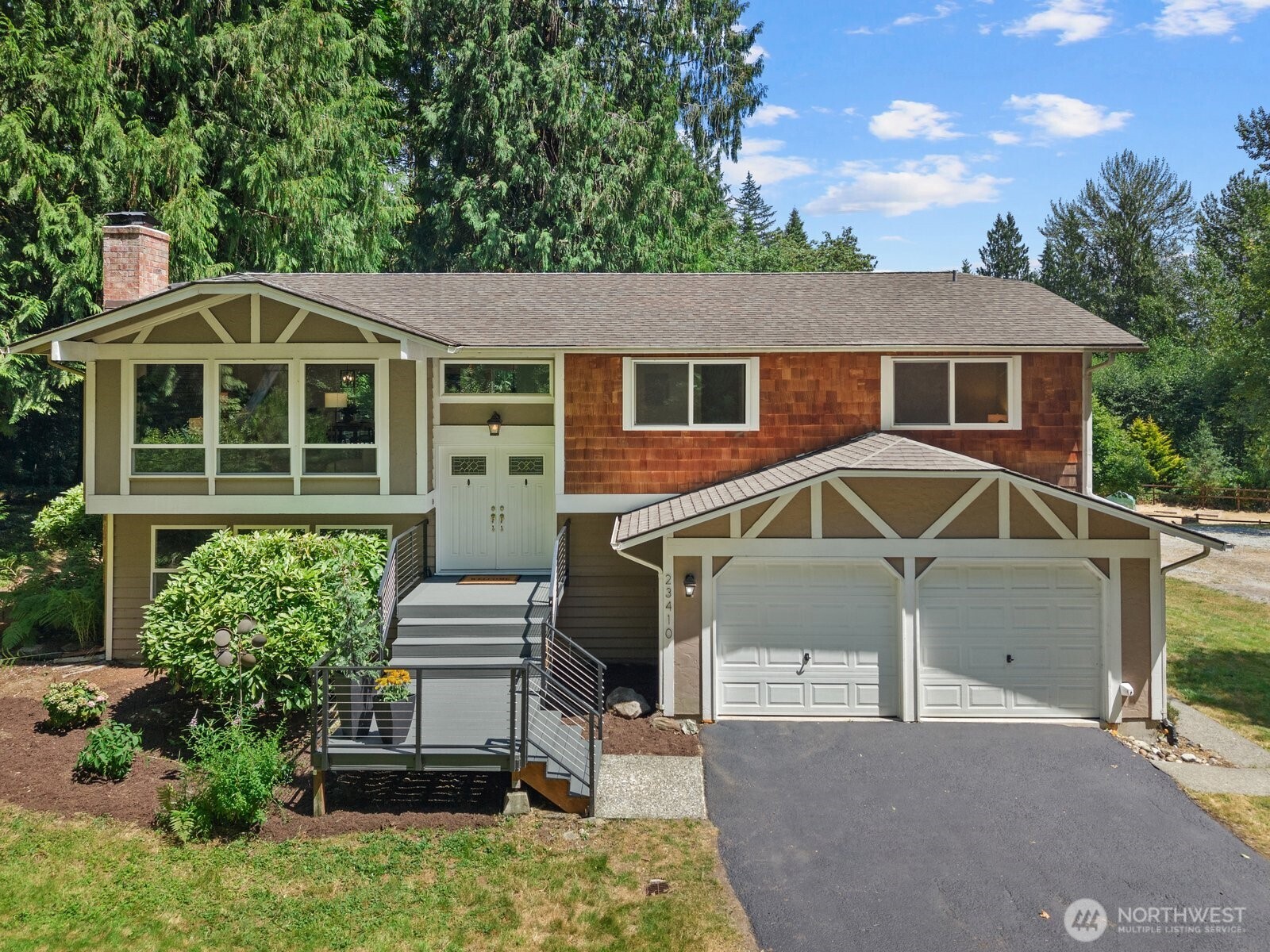 23410 Ne Old Woodinville-duvall Rd Property Photo 2