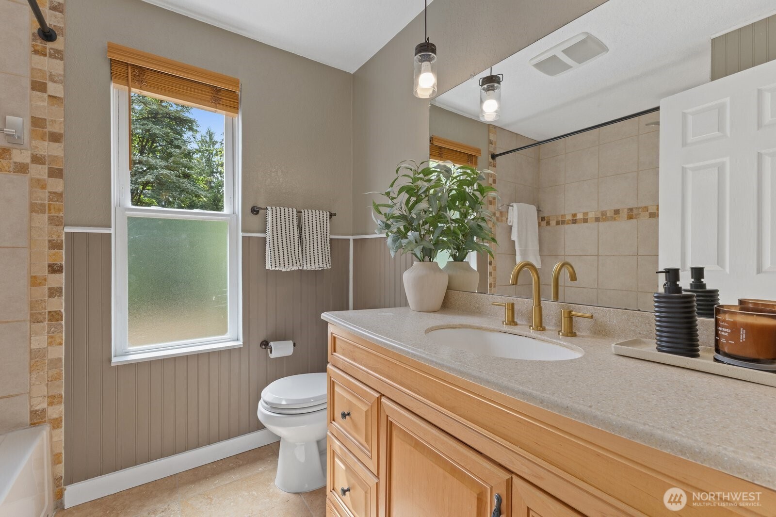 23410 Ne Old Woodinville-duvall Rd Property Photo 19