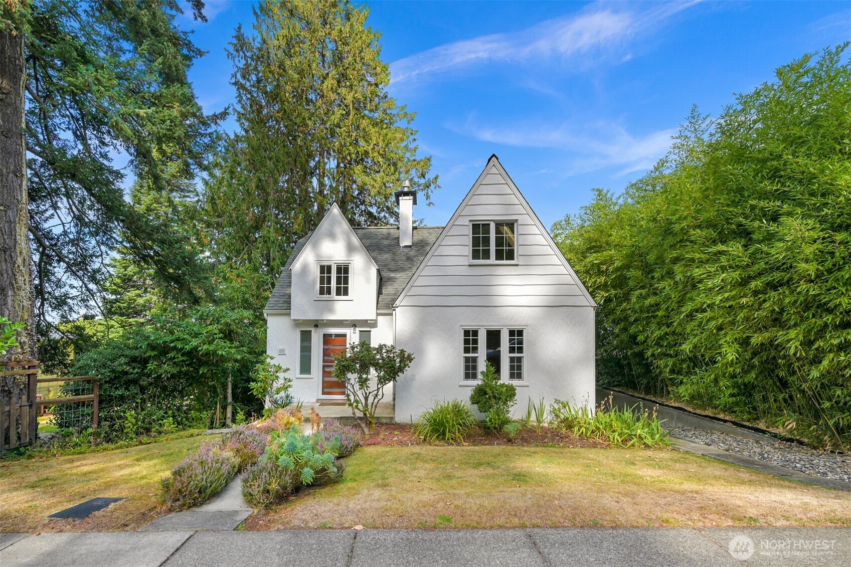 252 S Garden Street Property Photo 1