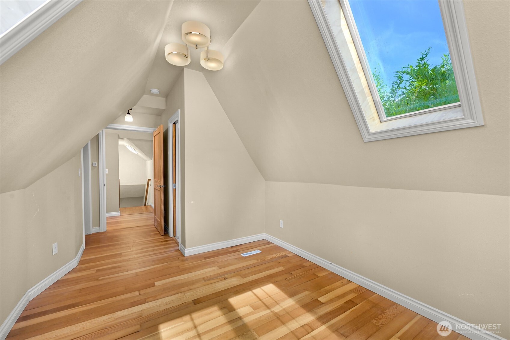 252 S Garden Street Property Photo 28