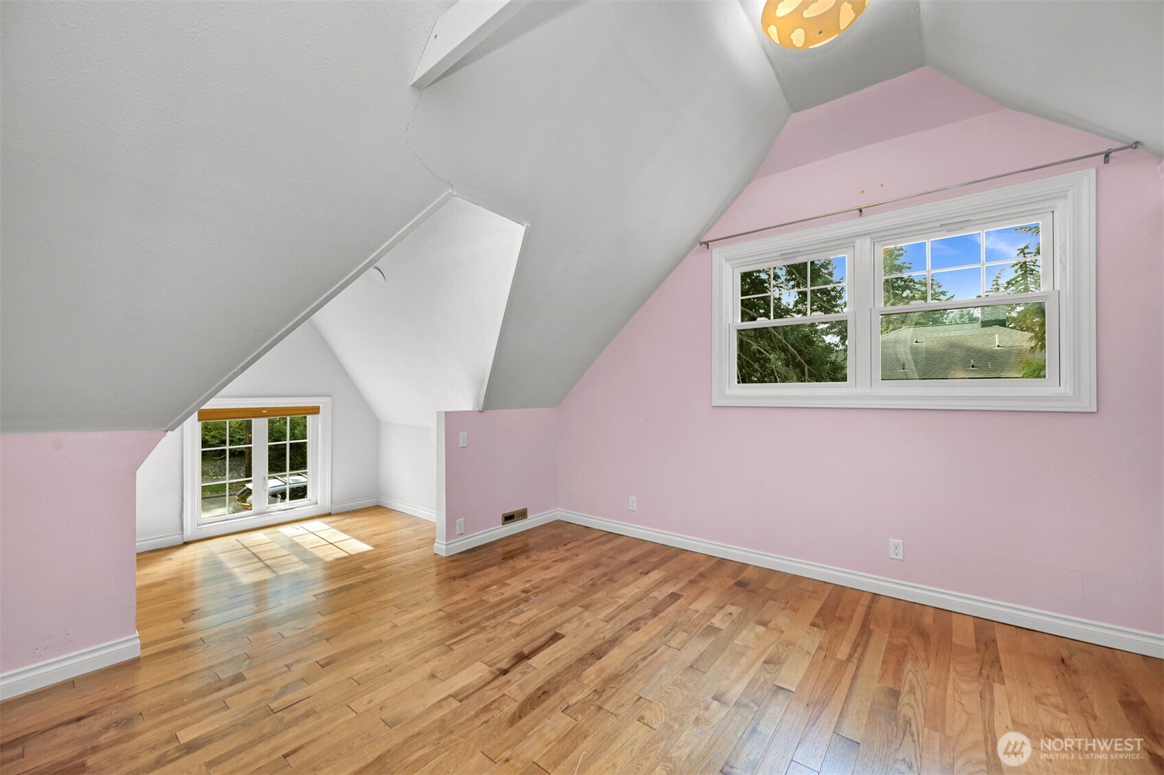 252 S Garden Street Property Photo 30