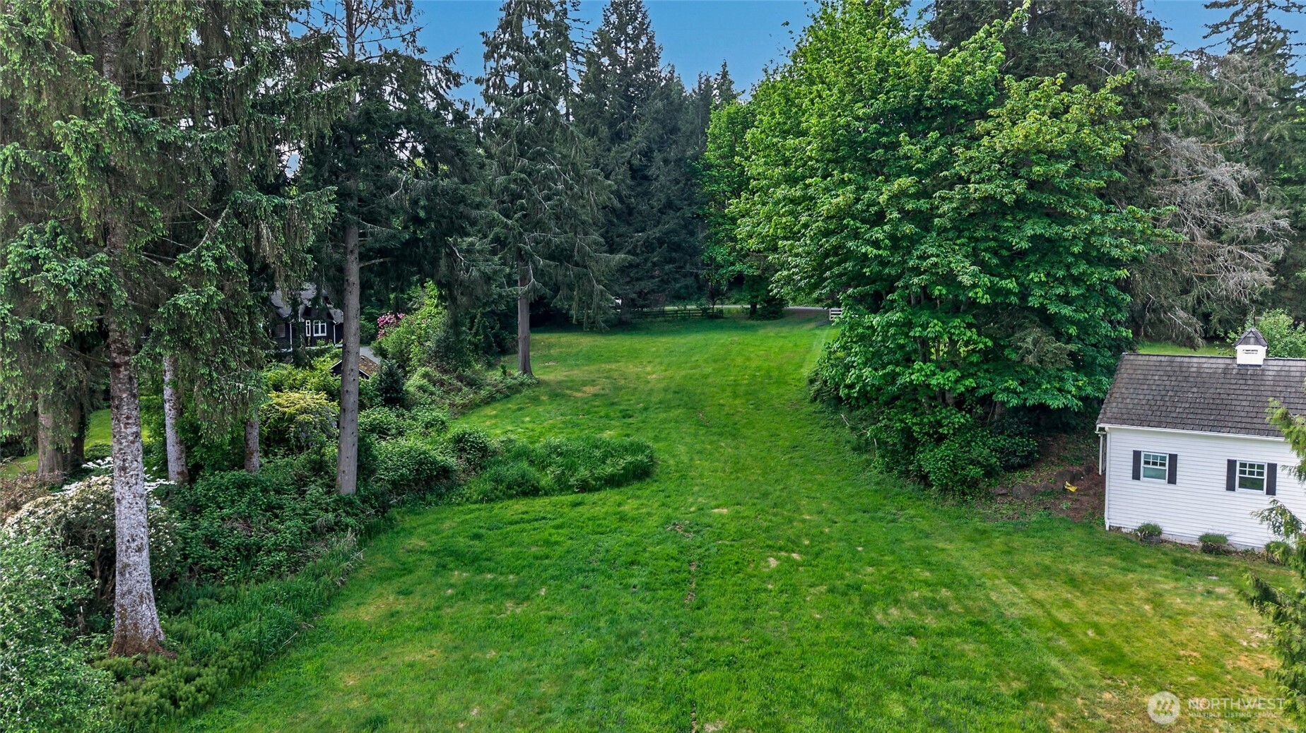107 Xx W Lake Joy Drive Property Photo 4