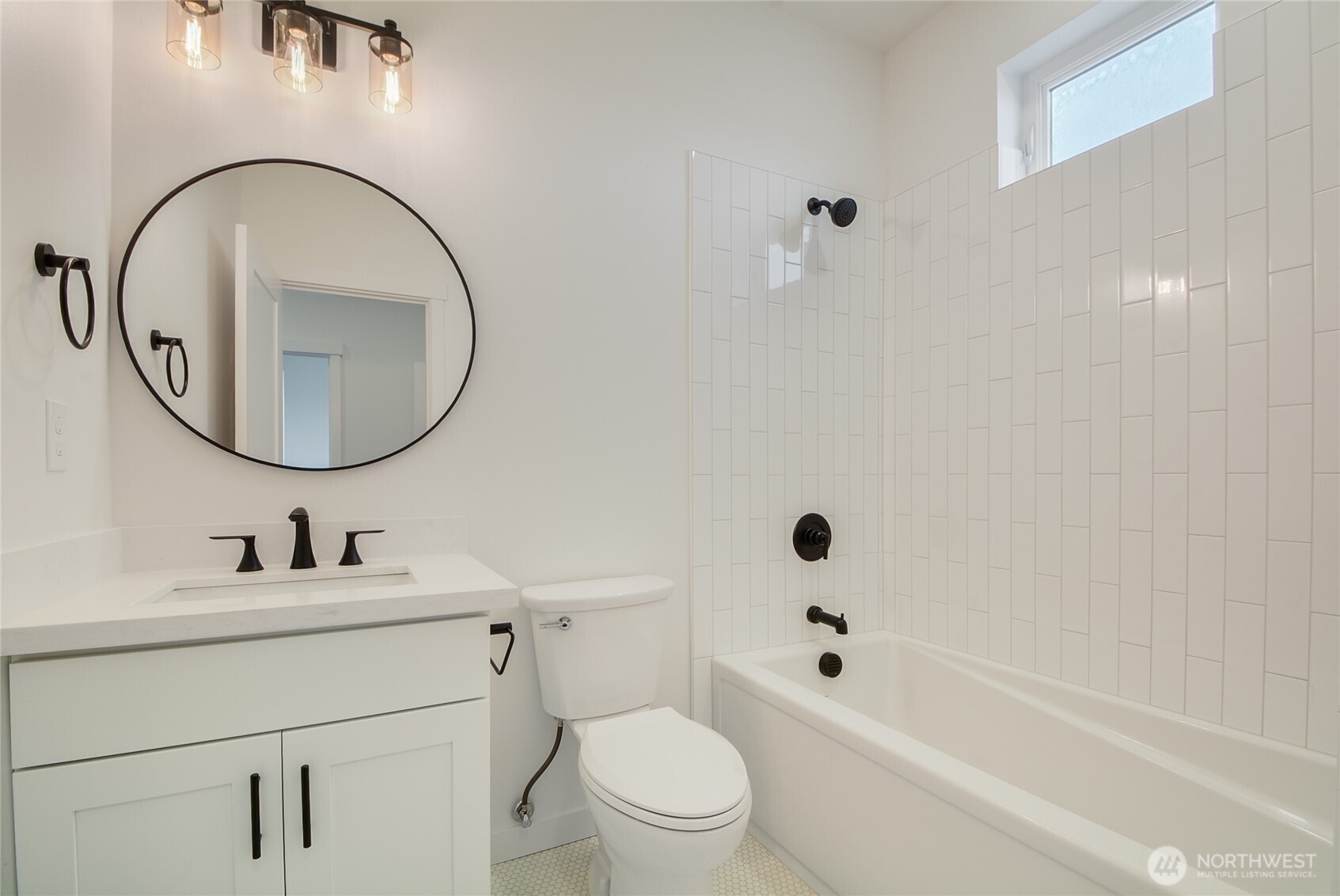 27523 102nd Avenue E Property Photo 11