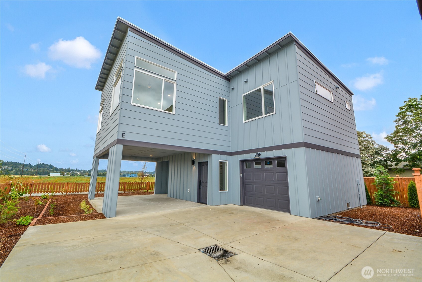 27523 102nd Avenue E Property Photo 18