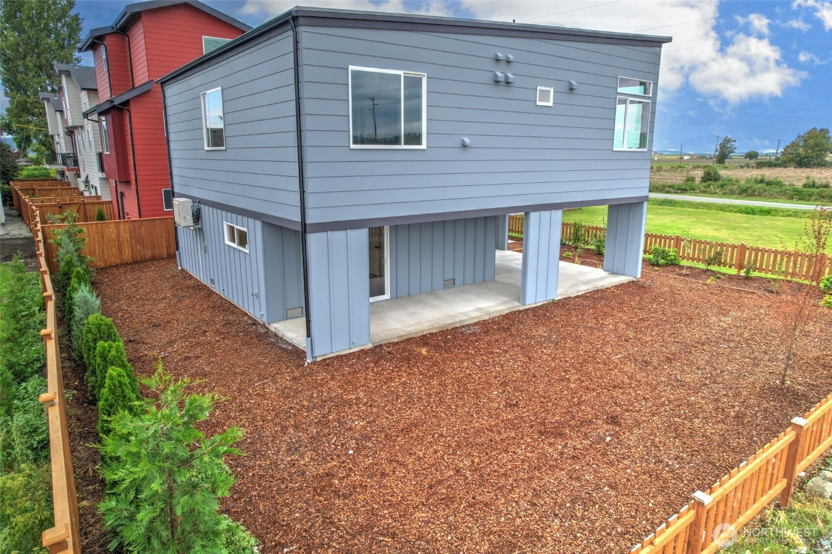 27523 102nd Avenue E Property Photo 25