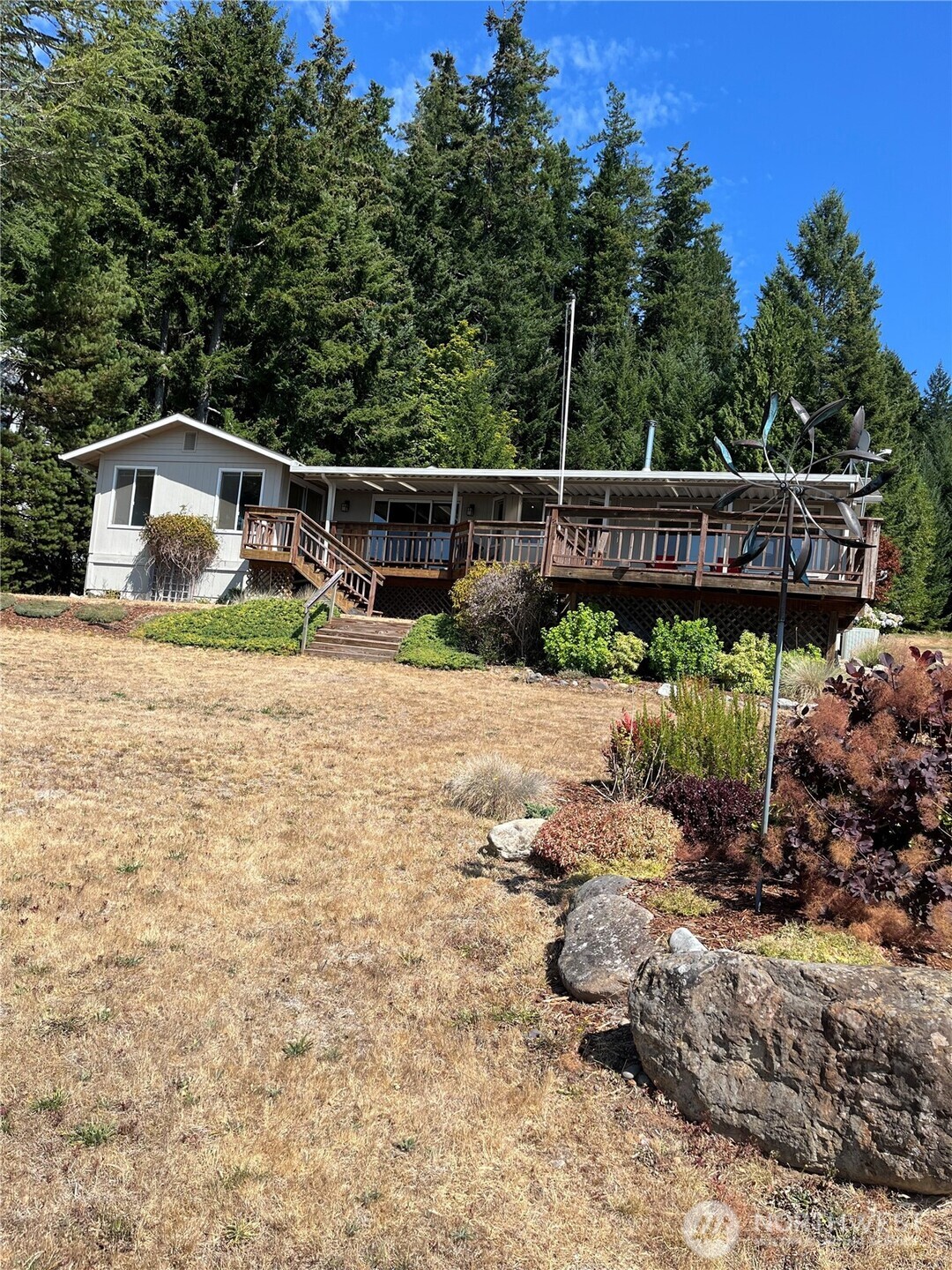 913 Hood Drive Property Photo 1