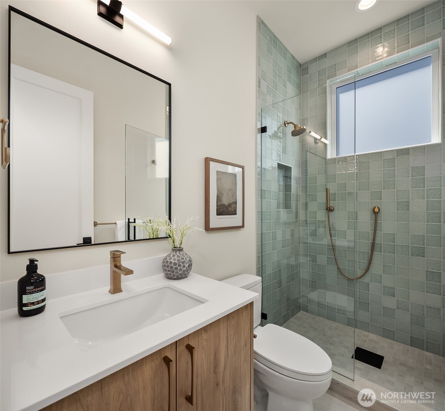 10217 Ne 24th Street Property Photo 15