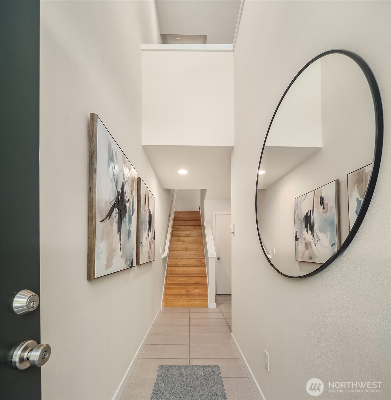 10363 Ashworth Avenue Property Photo 4