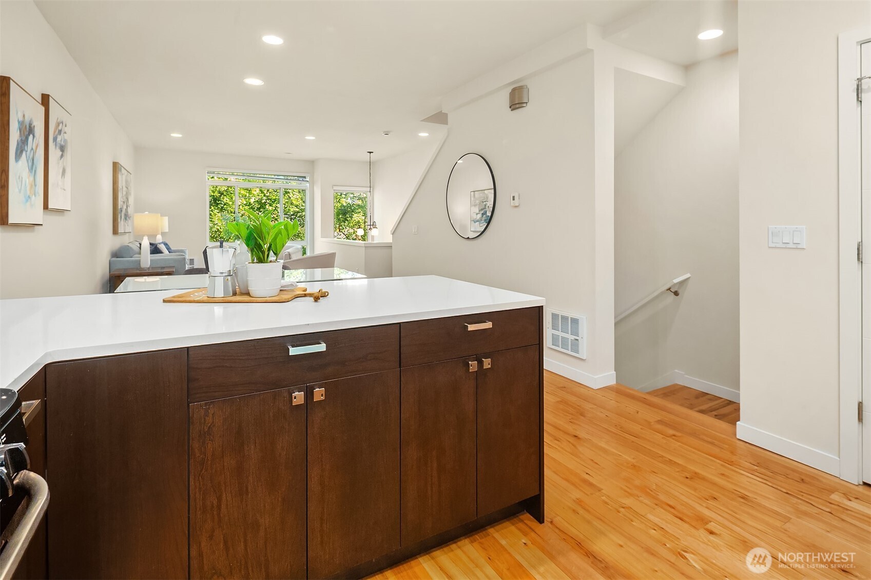 10363 Ashworth Avenue Property Photo 8