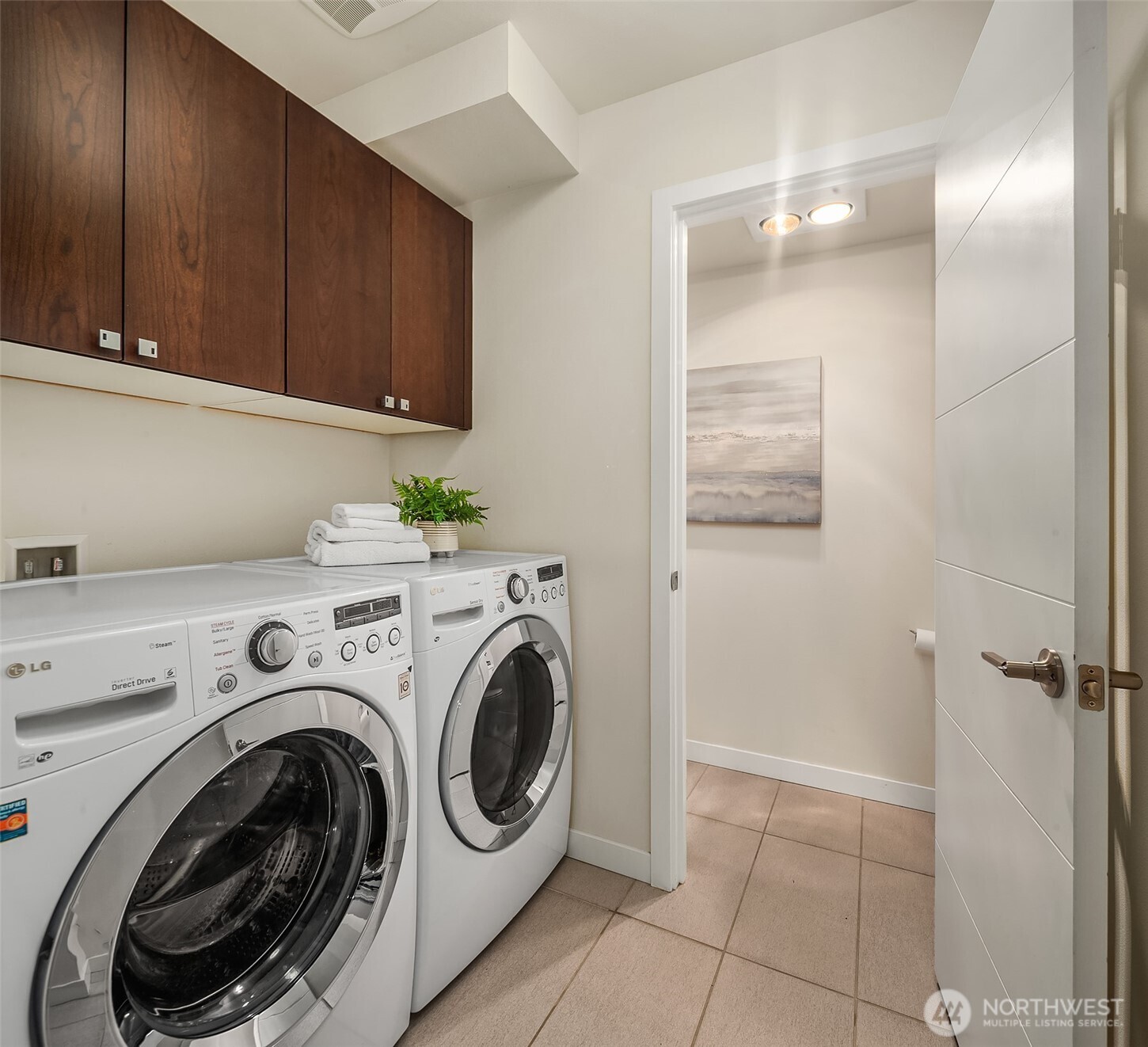 10363 Ashworth Avenue Property Photo 21