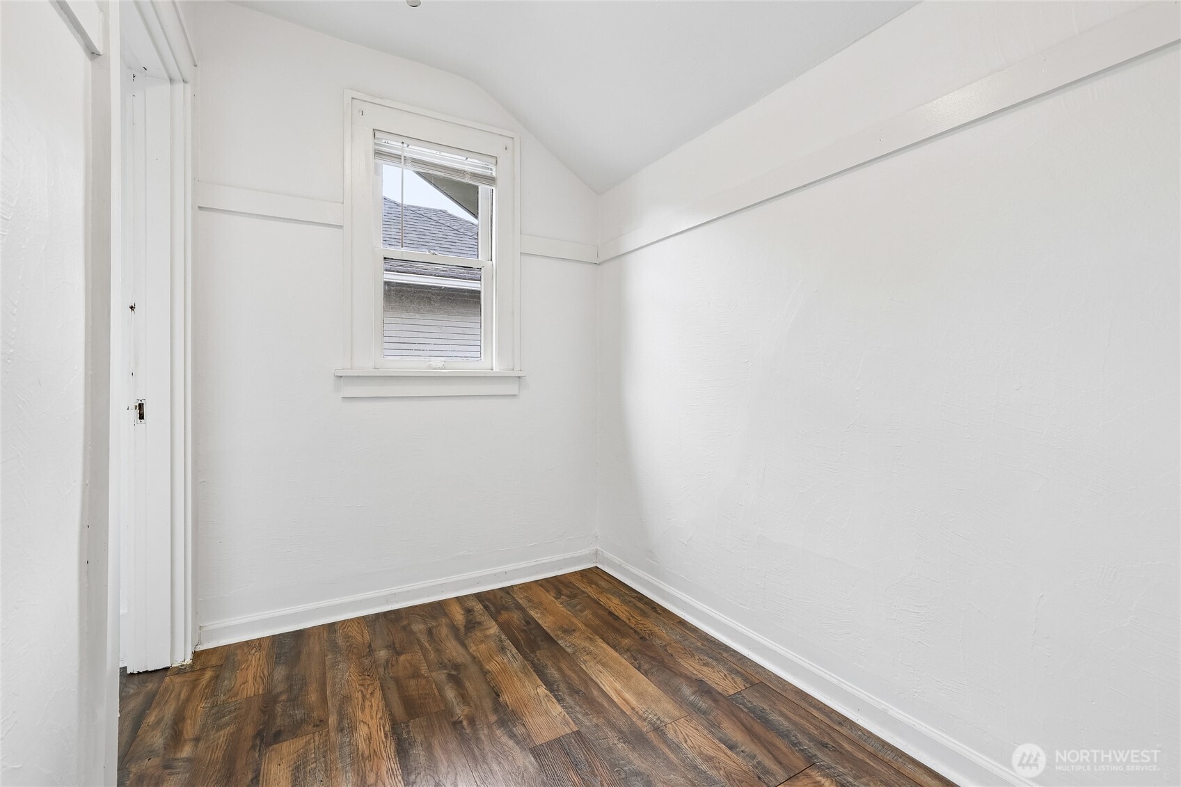 4545 5th Avenue Property Photo 13
