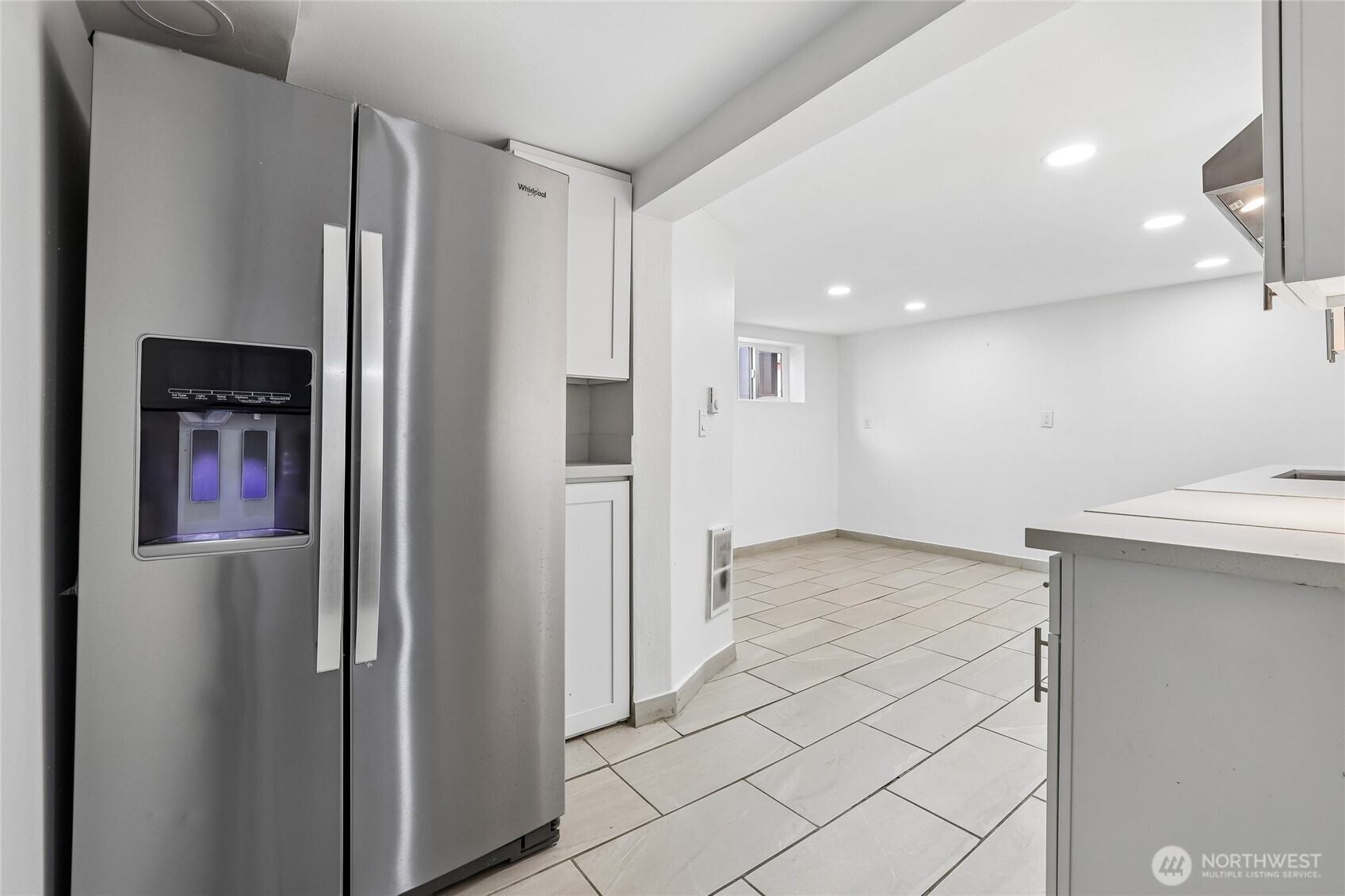 4545 5th Avenue Property Photo 19