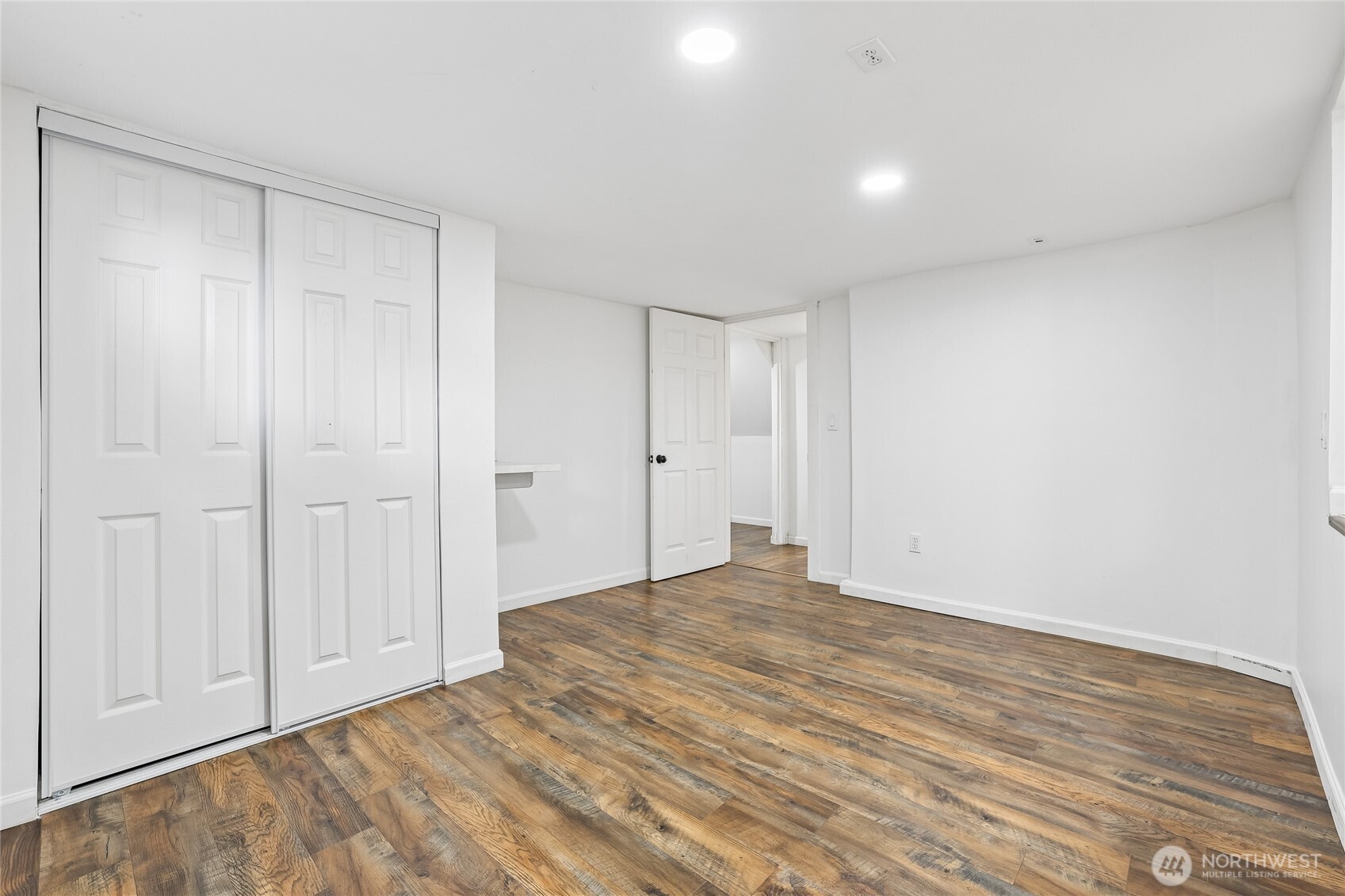 4545 5th Avenue Property Photo 22