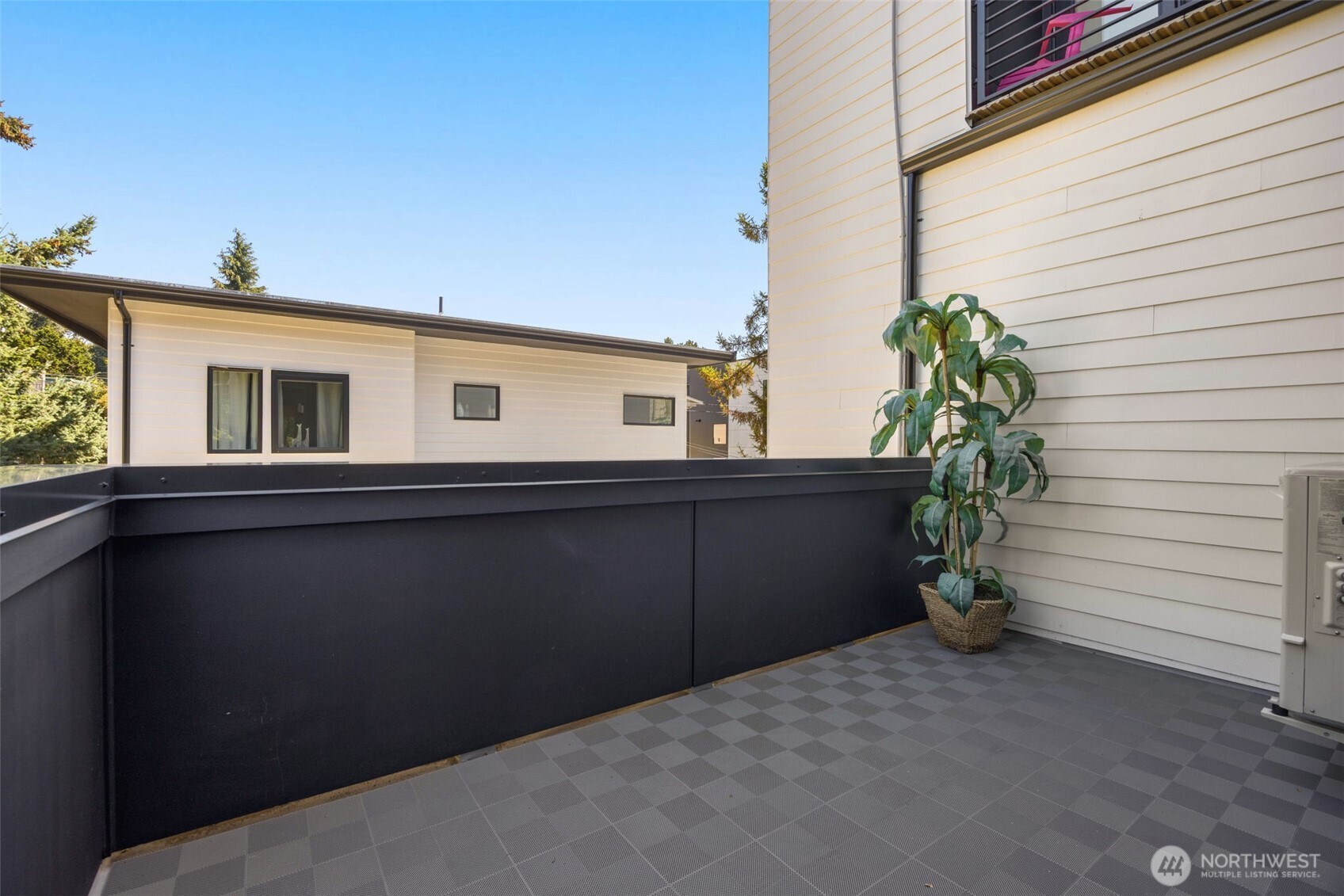 3828 35th Avenue #b Property Photo 15