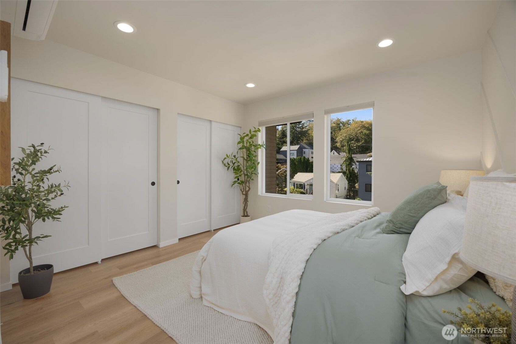 3828 35th Avenue #b Property Photo 18