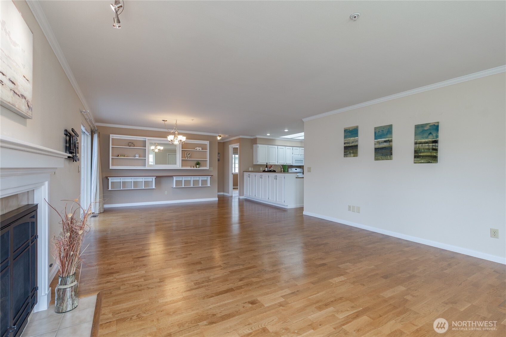 1811 F Street 14 Property Photo 3