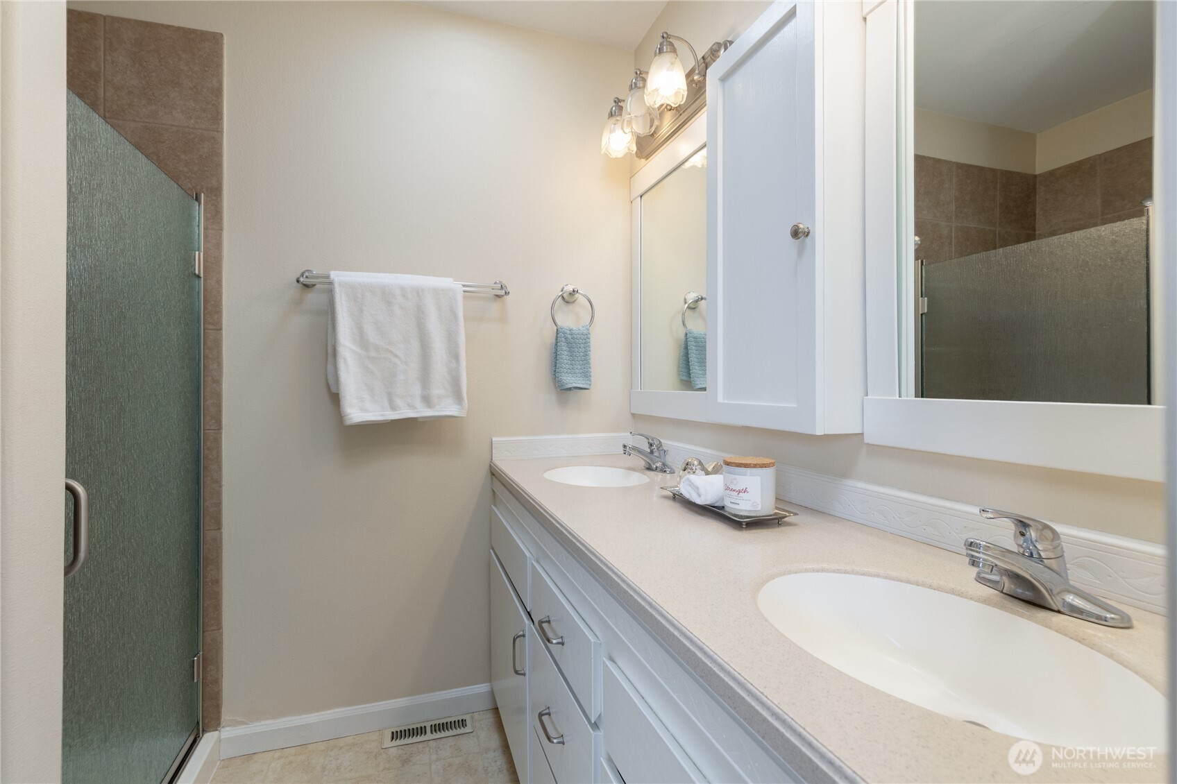 1811 F Street 14 Property Photo 12