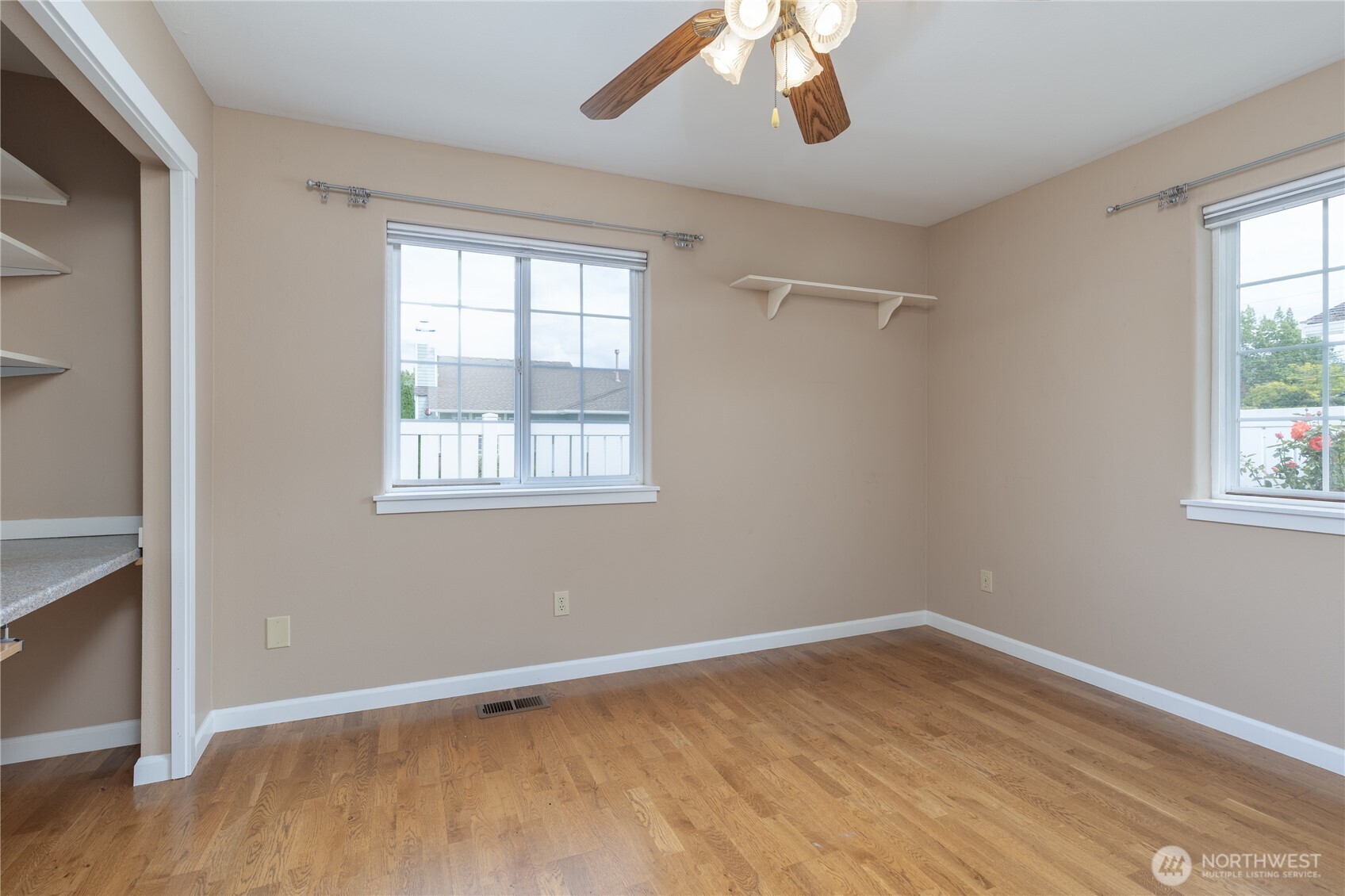 1811 F Street 14 Property Photo 13